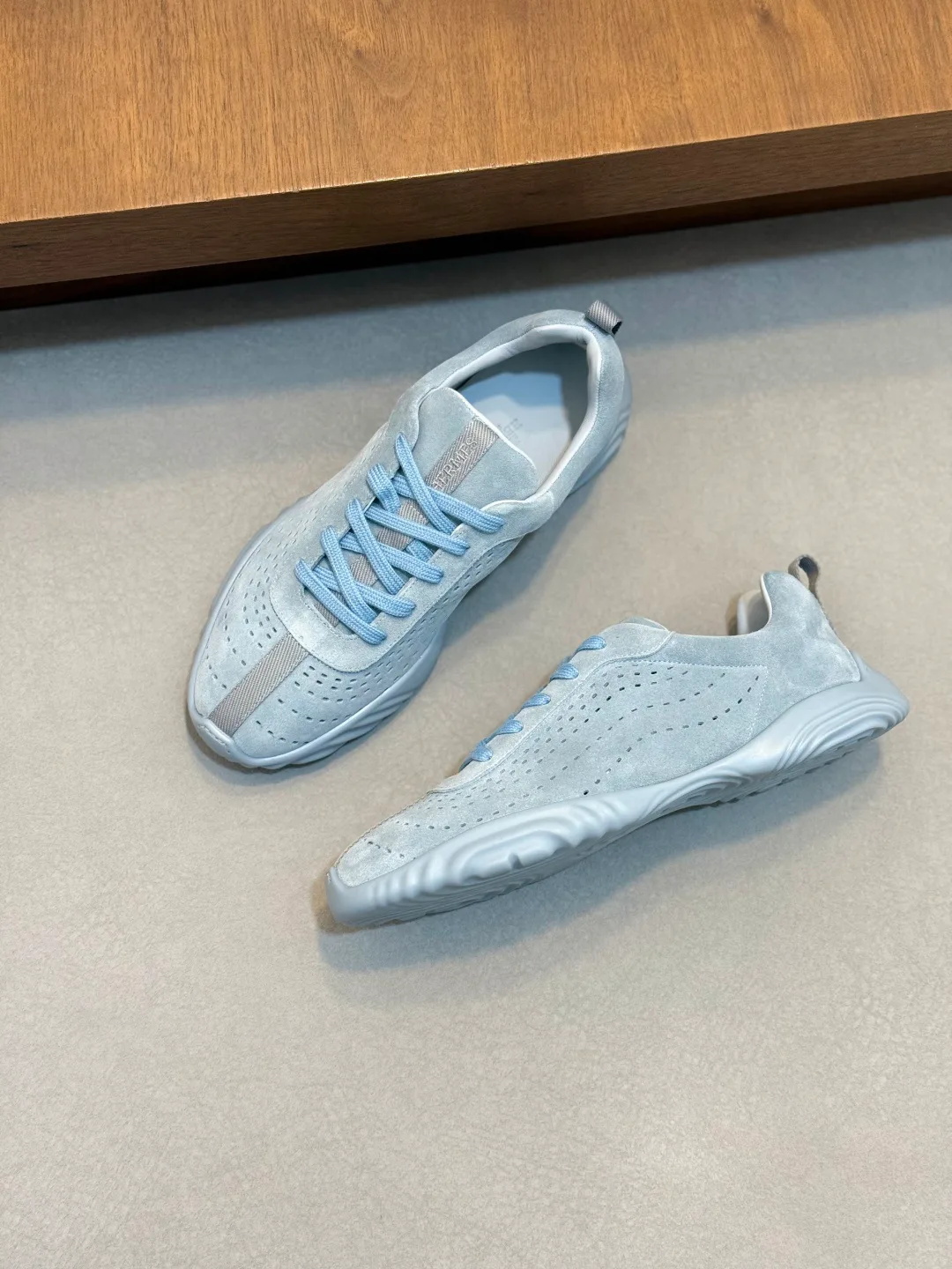 Men's Sneakers HERMES 18118876