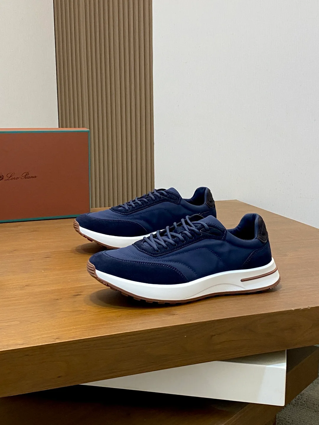 Men's Sneakers LORO PIANA 18078912