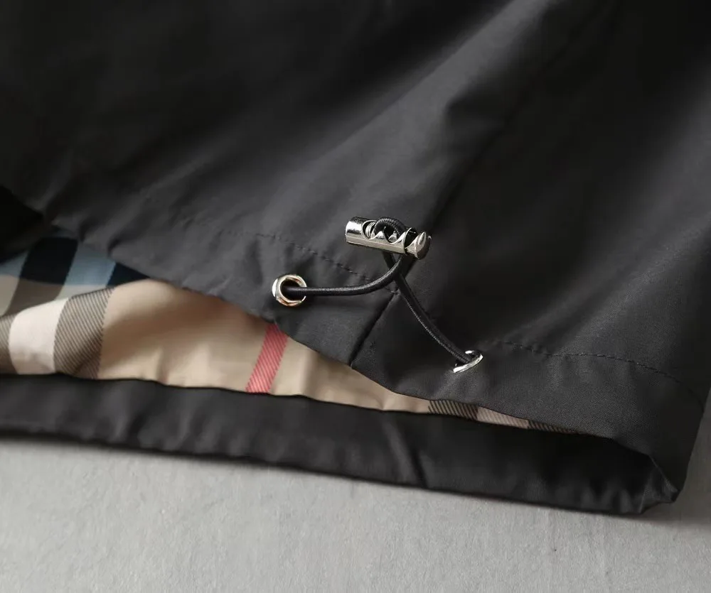 Men's Jackets And Down Jackets BURBERRY 18033022