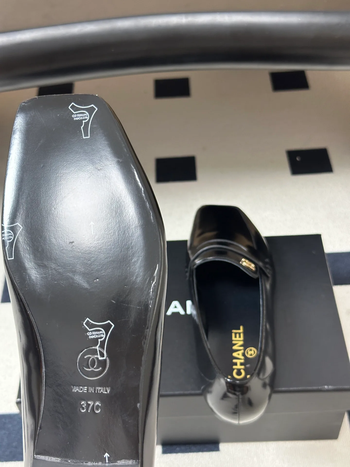 Women's Loafers And Moccasins CHANEL 18049693