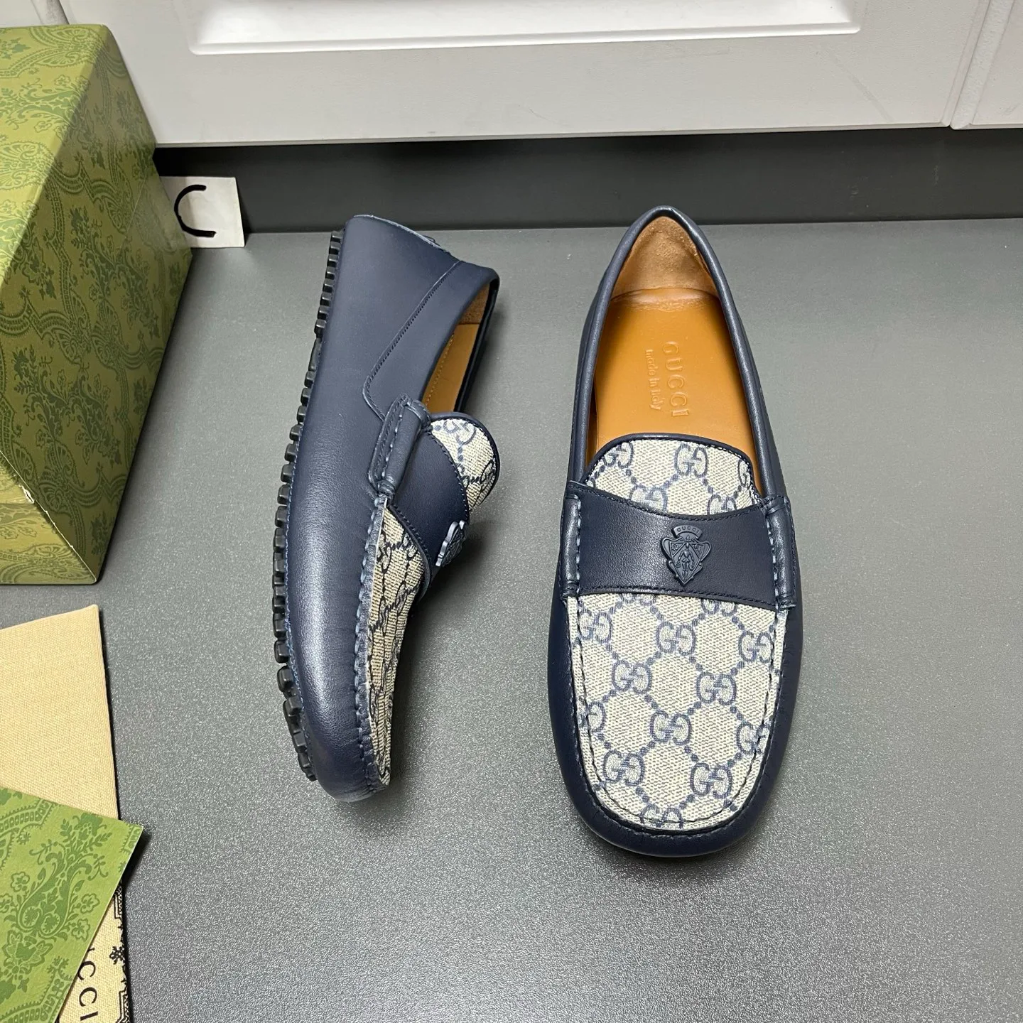 Men's Loafers And Dress Shoes GUCCI 17937826
