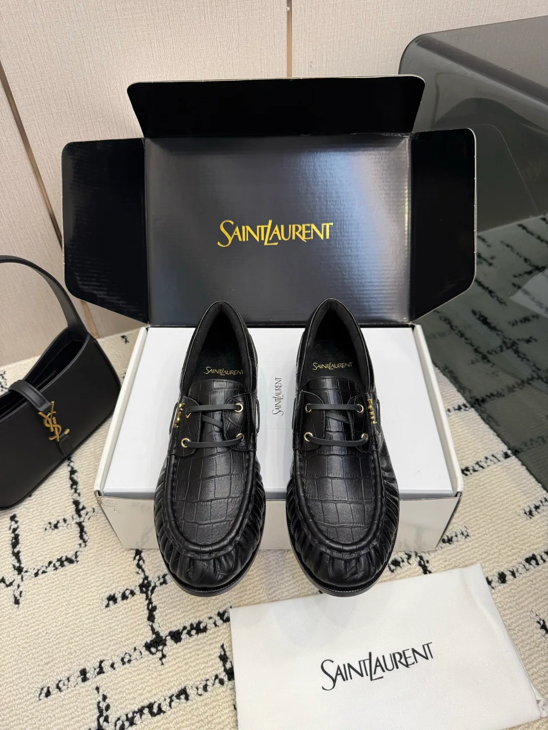 Women's Loafers And Moccasins SAINT LAURENT 17816911