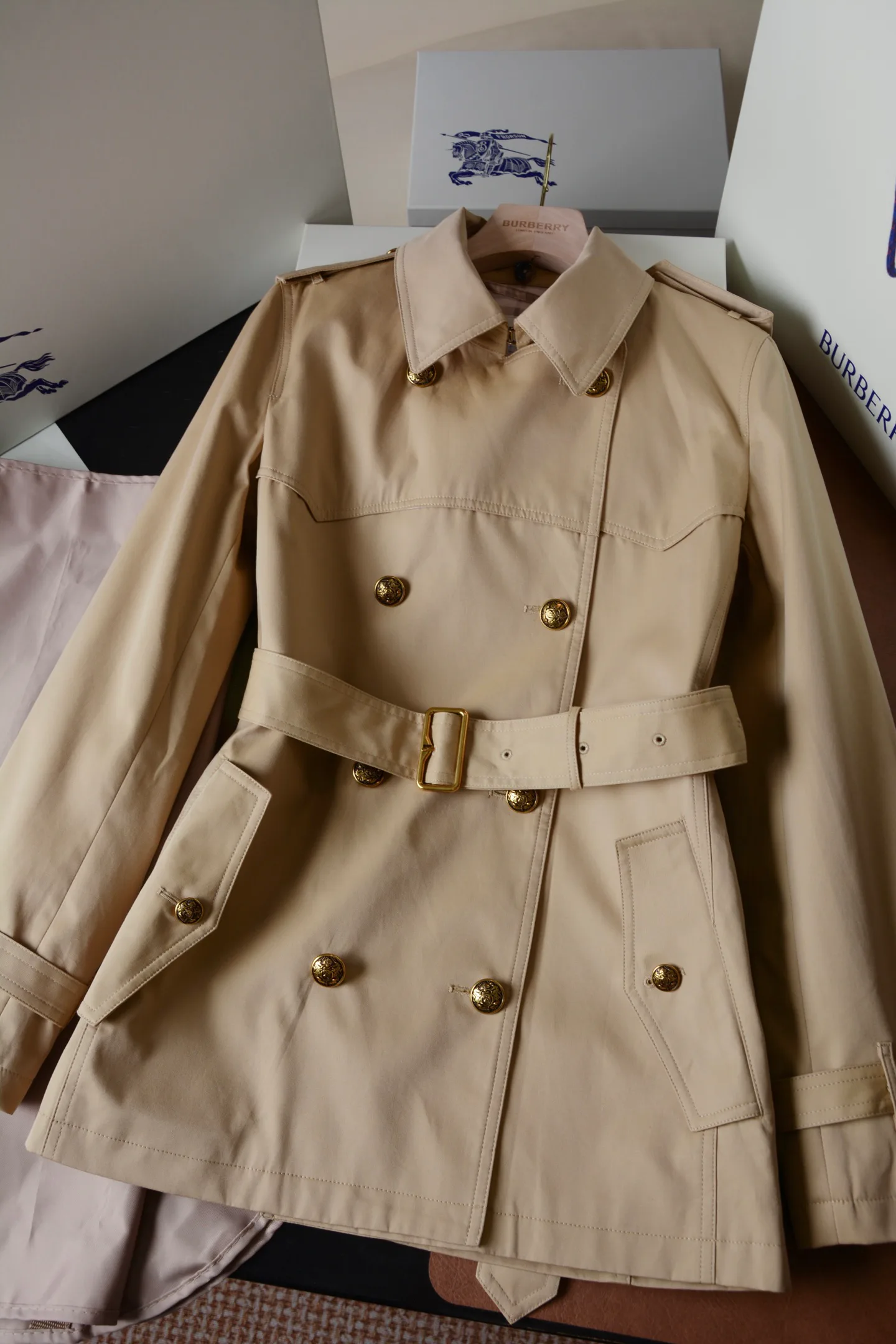 Women's Trench Coats BURBERRY 18458142