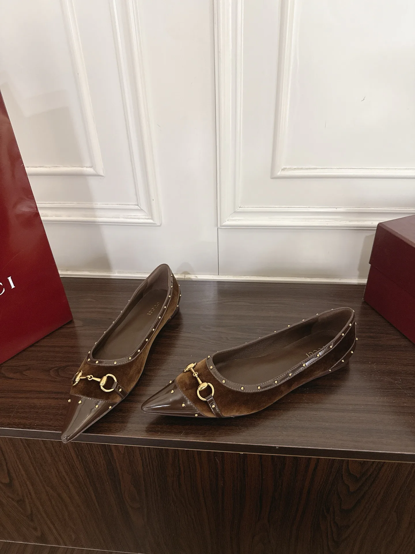 Women's Ballet Flats GUCCI 18135567