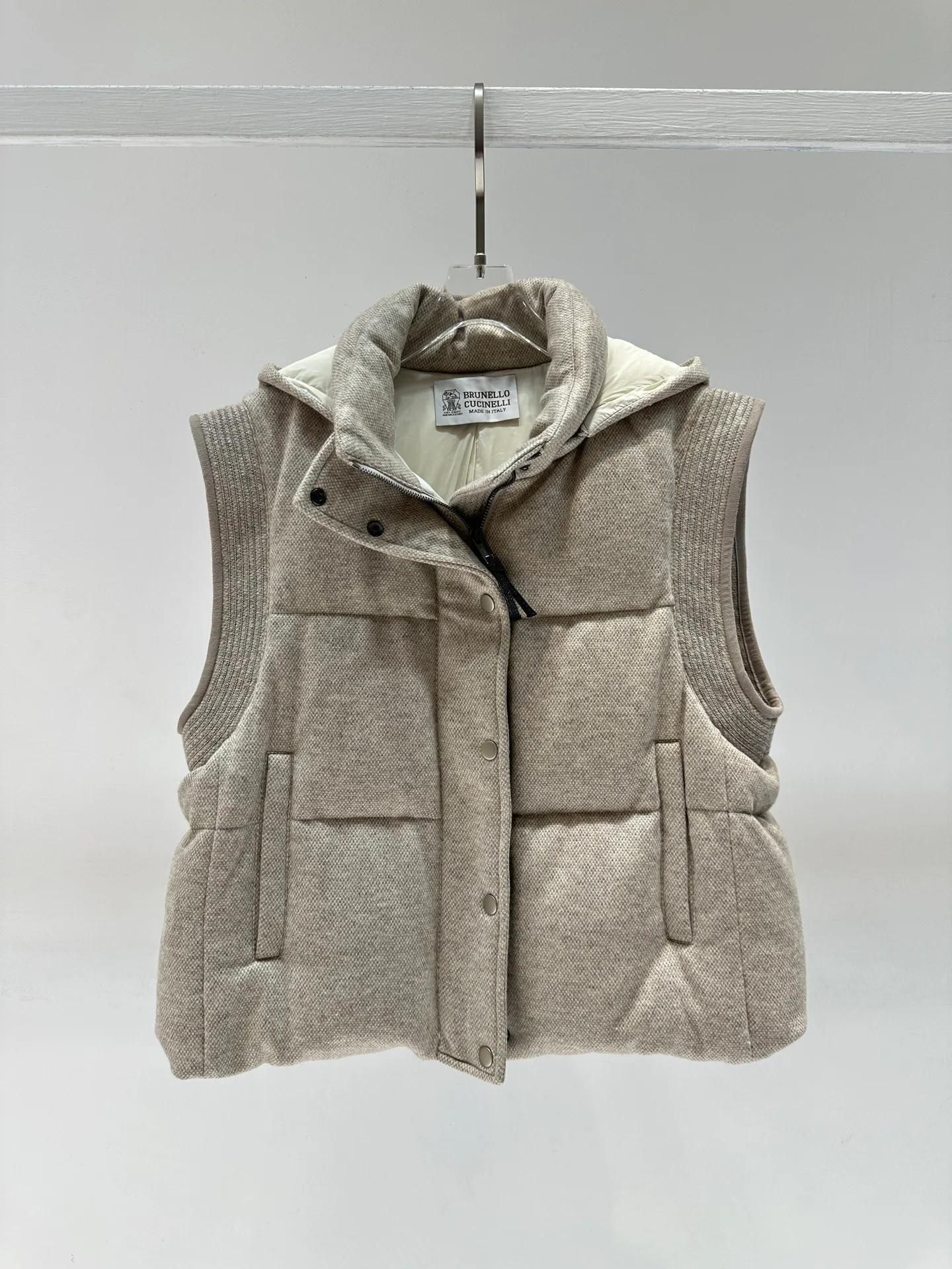 Women's Vests BRUNELLO CUCINELLI 18495973