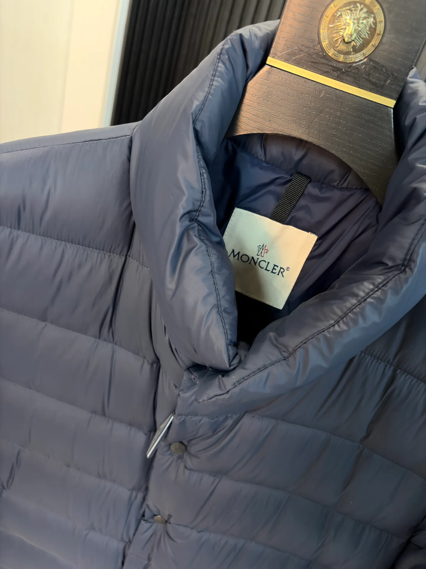 Women's Jackets And Down Jackets MONCLER 17868388