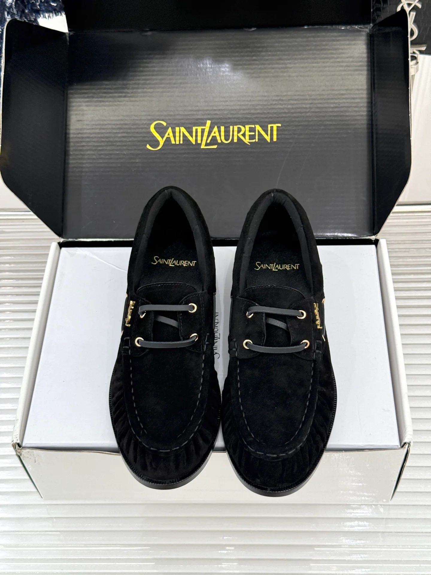 Women's Loafers And Moccasins SAINT LAURENT 18142752