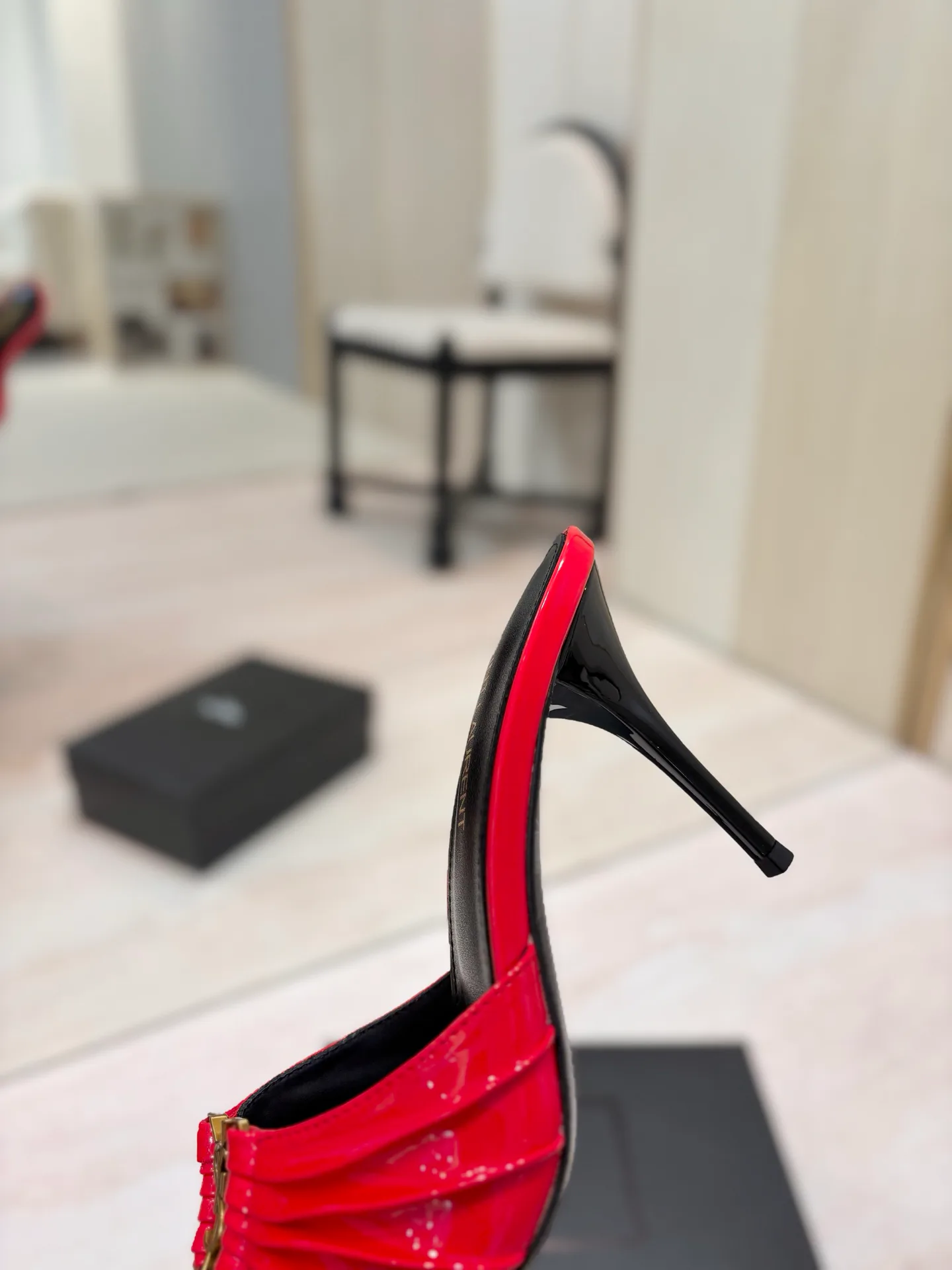 Women's Open-Toe Sandals SAINT LAURENT 17476093