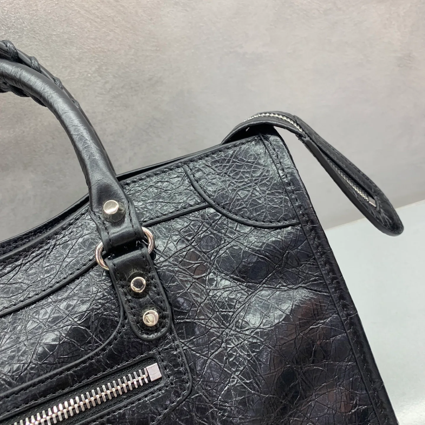 Women's Classic Handbags BALENCIAGA 18135961