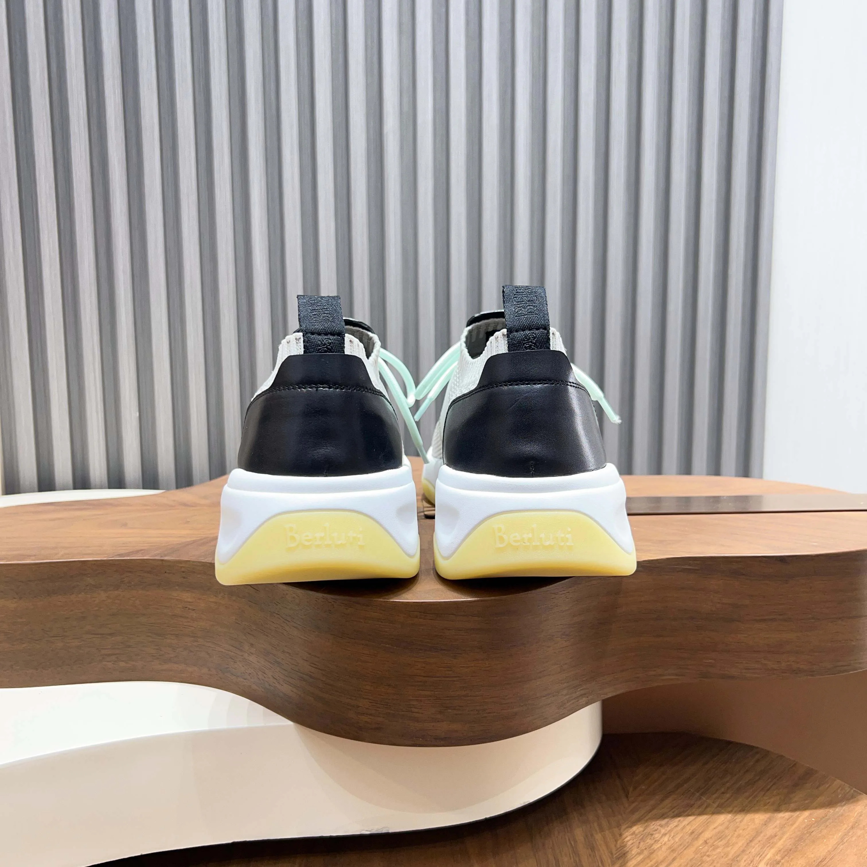 Men's Sneakers BERLUTI 18453026