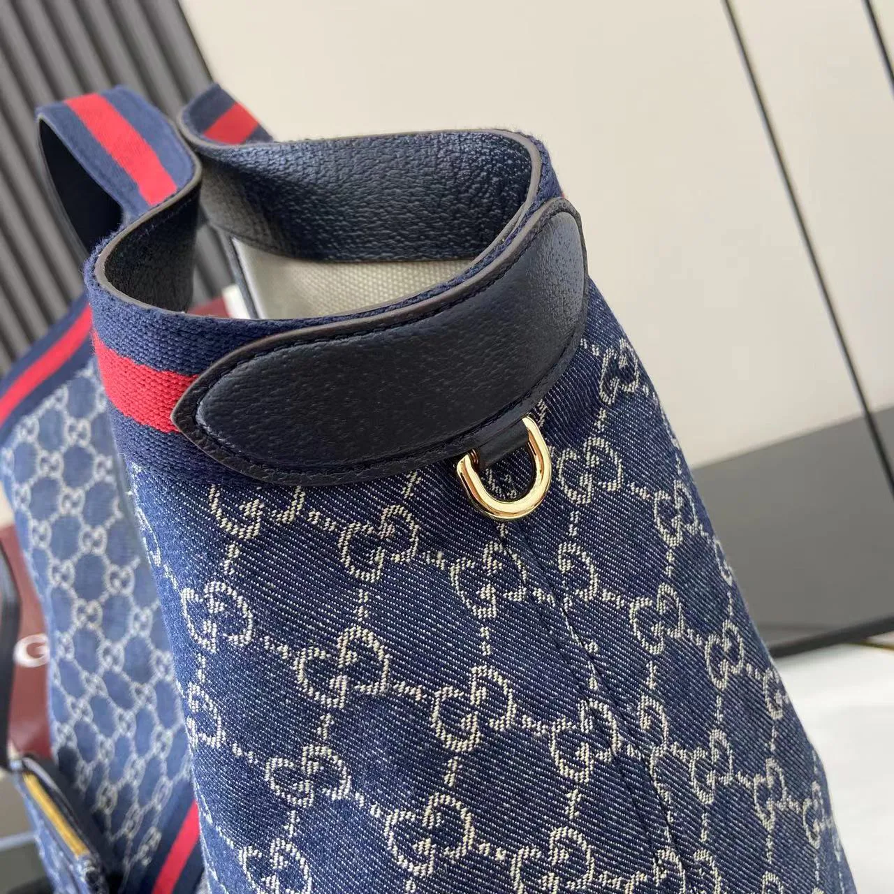 Women's Classic Handbags GUCCI 18404537