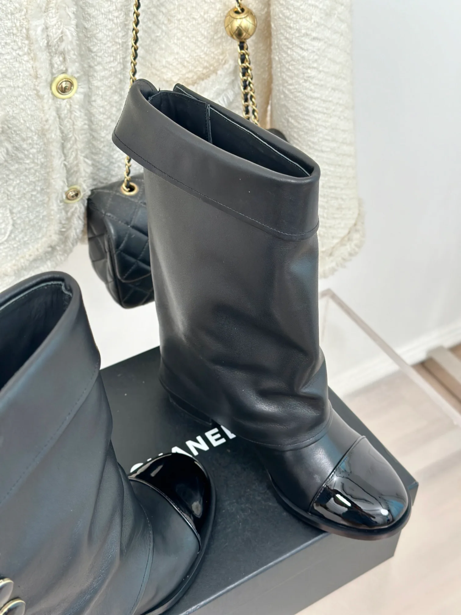 Women's Boots CHANEL 18154390