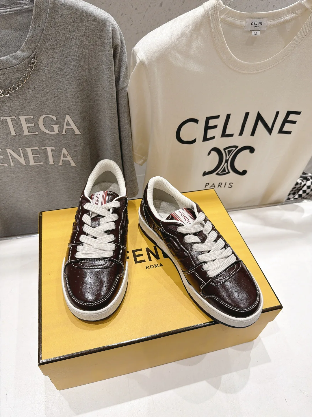 Women's Sneakers FENDI 17908447