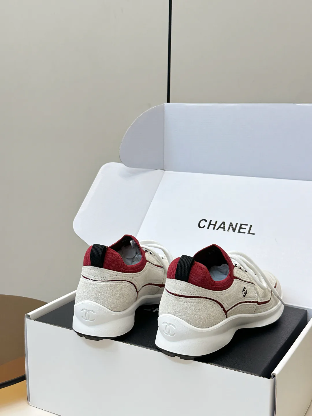 Women's Sneakers CHANEL 16868810