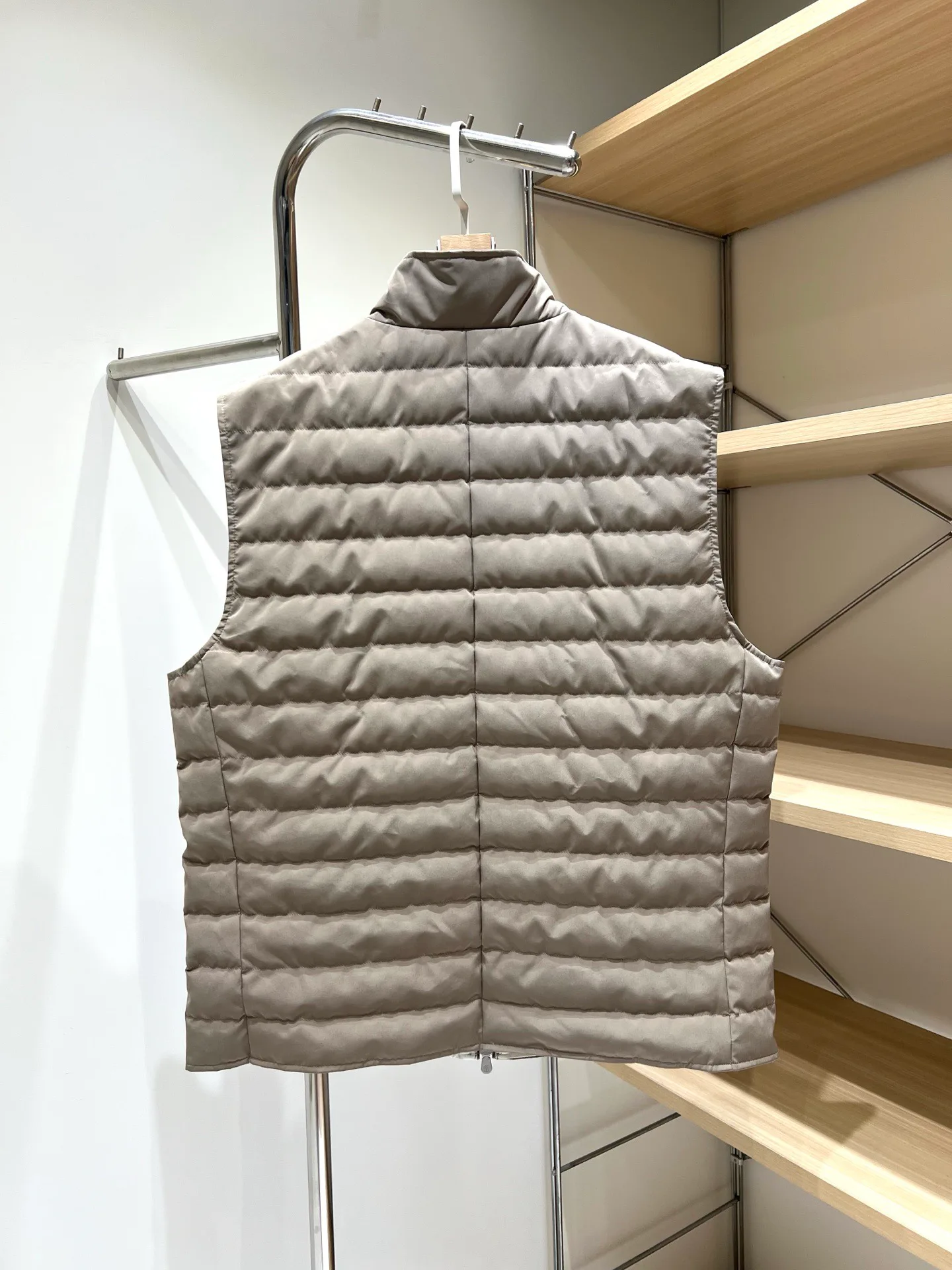 Men's Vests BRUNELLO CUCINELLI 17937839