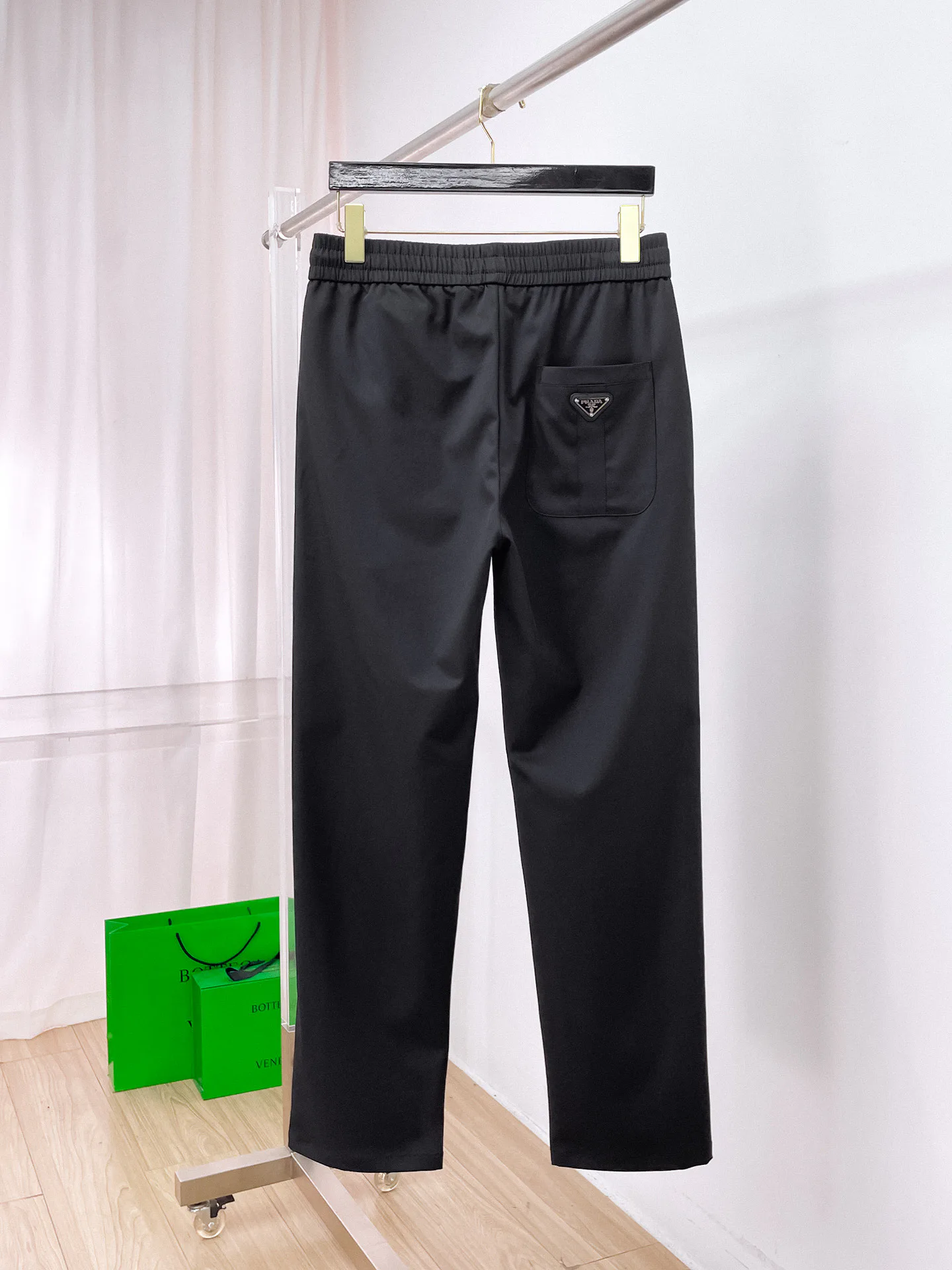 Men's Trousers PRADA 18399413