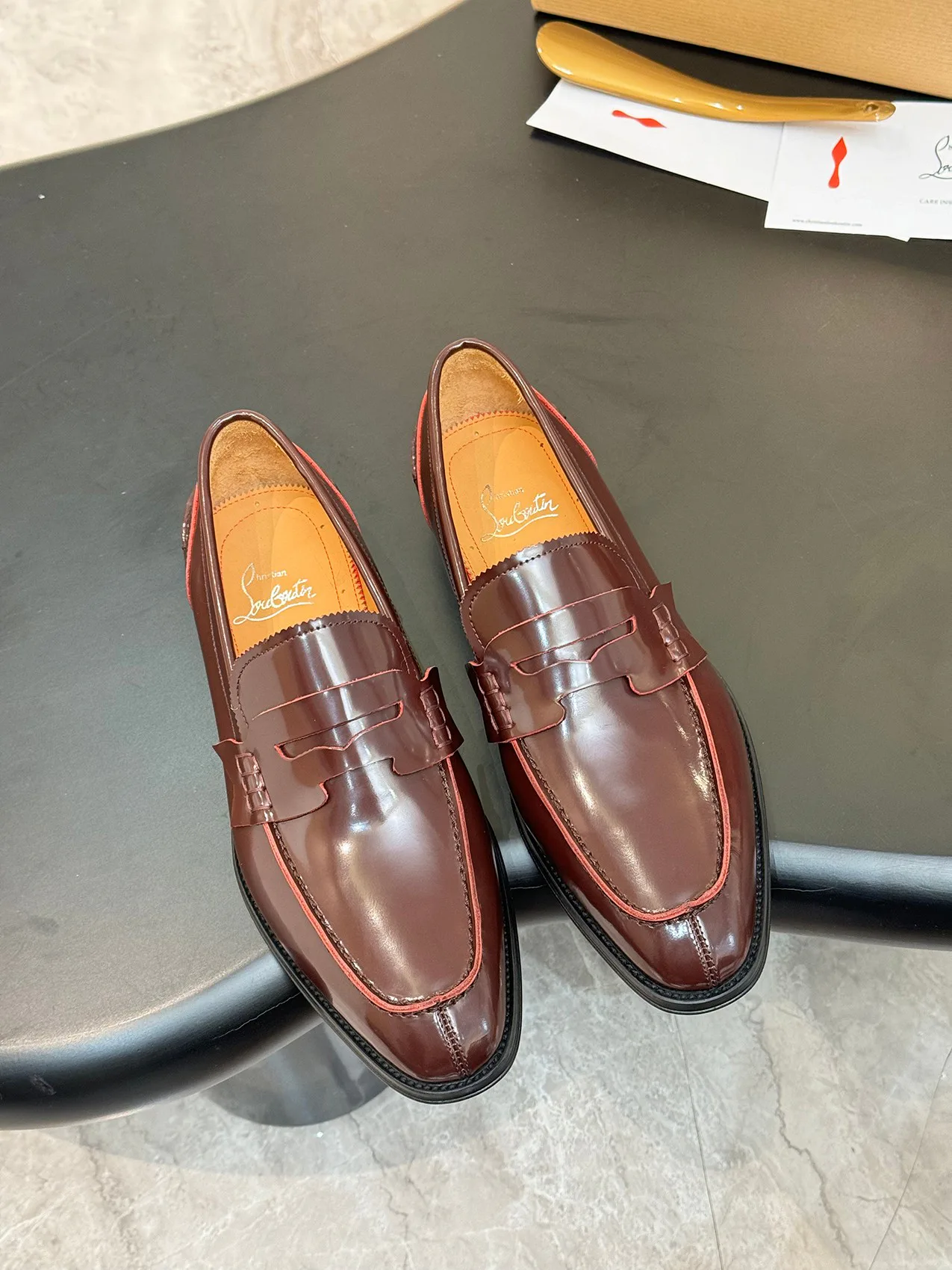 Men's Loafers And Dress Shoes CHRISTIAN LOUBOUTIN 18117270