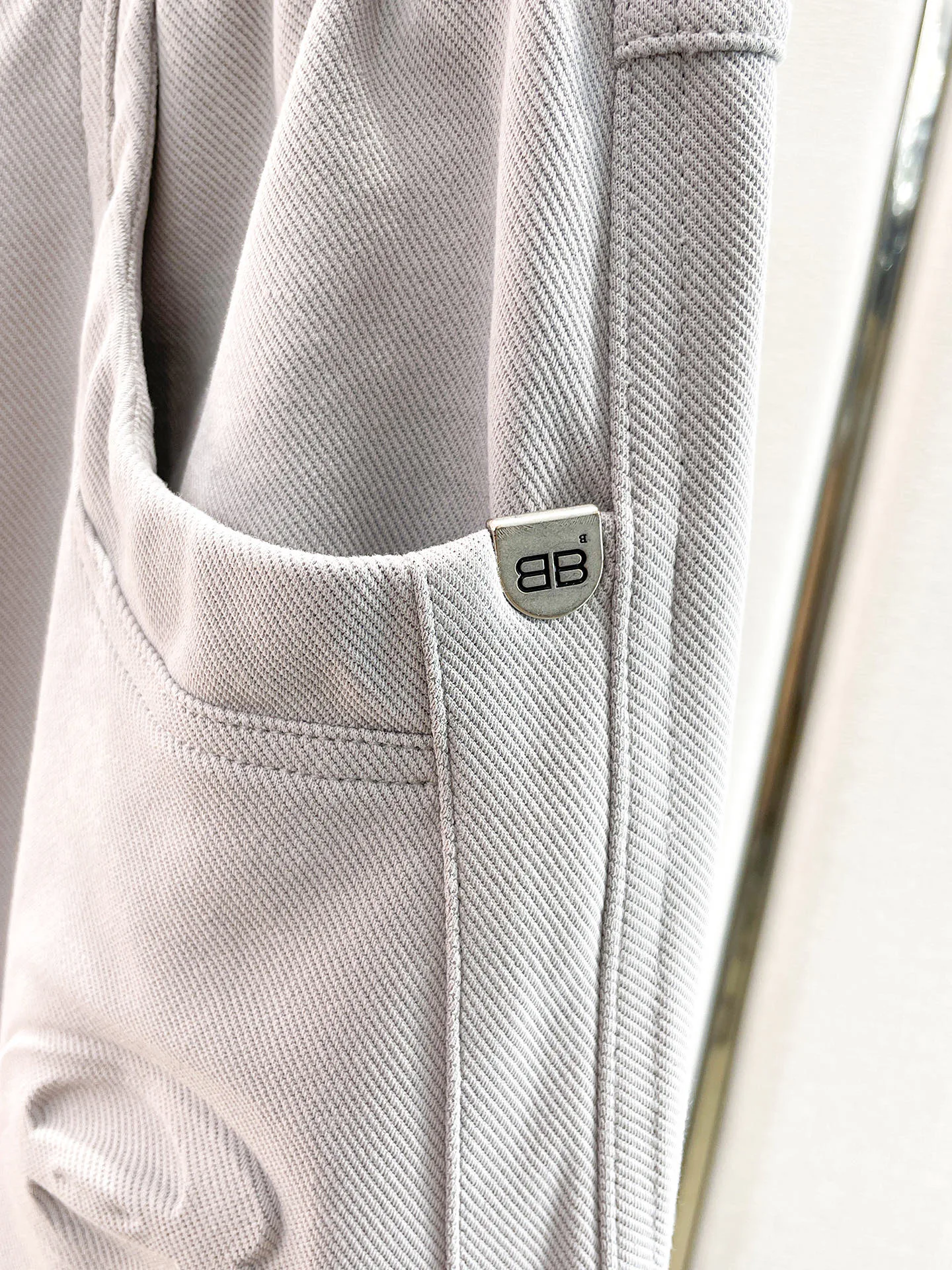 Men's Trousers BALENCIAGA 18499560