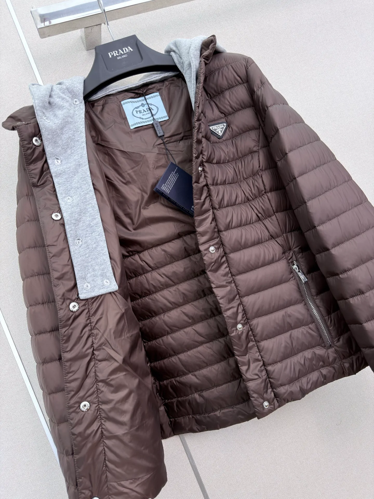 Women's Jackets And Down Jackets PRADA 18185818