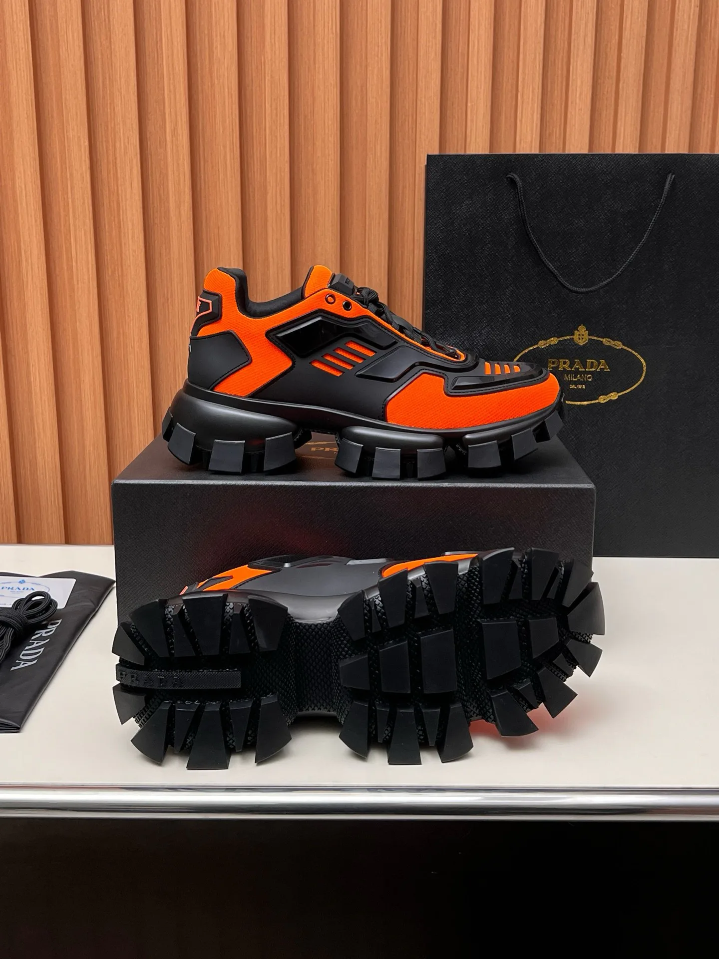 Women's Sneakers PRADA 17955149