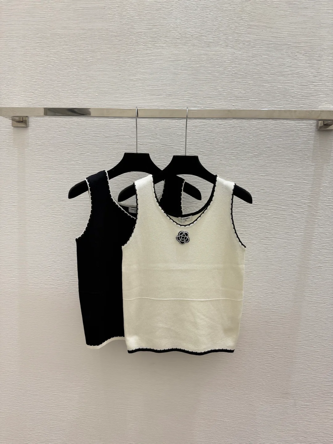 Women's Jumpers And Sweaters CHANEL 18138637
