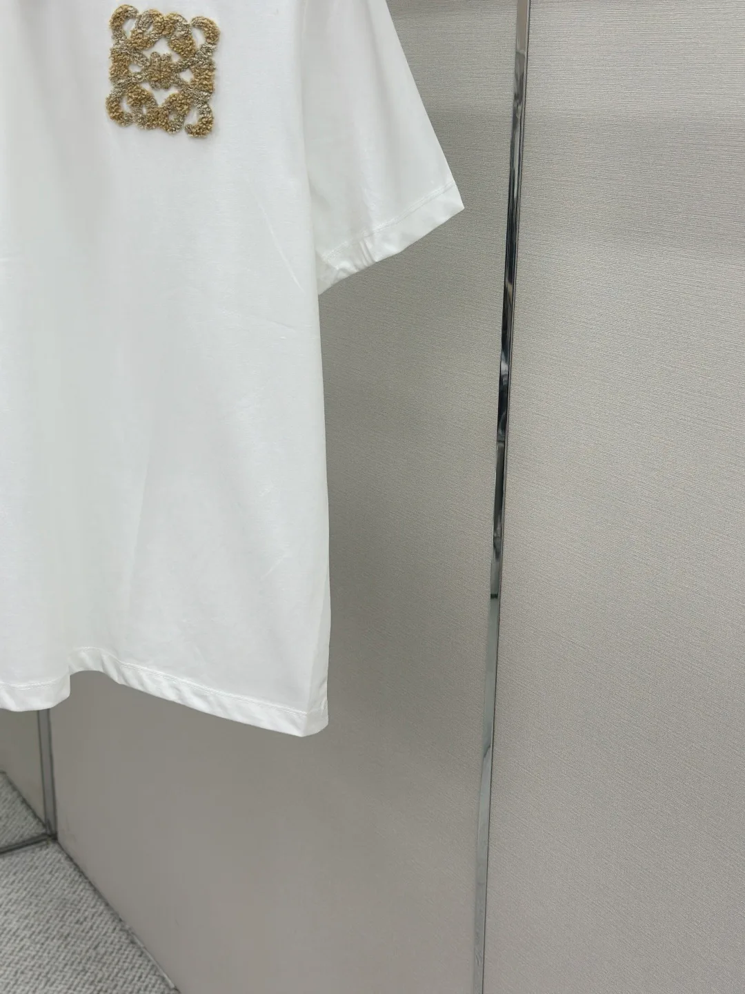 Women's T-Shirts LOEWE 18191140