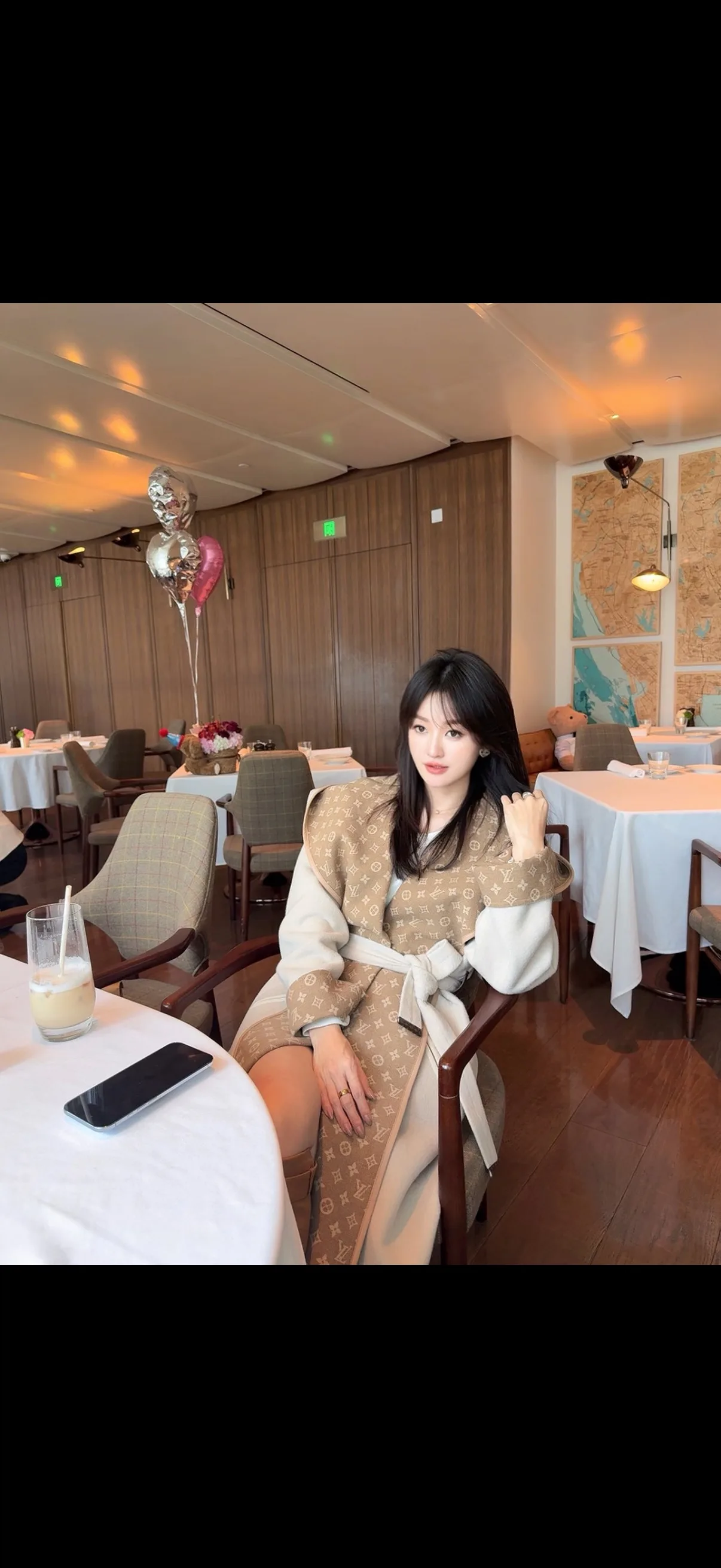 Women's Coats LOUIS VUITTON 17913520
