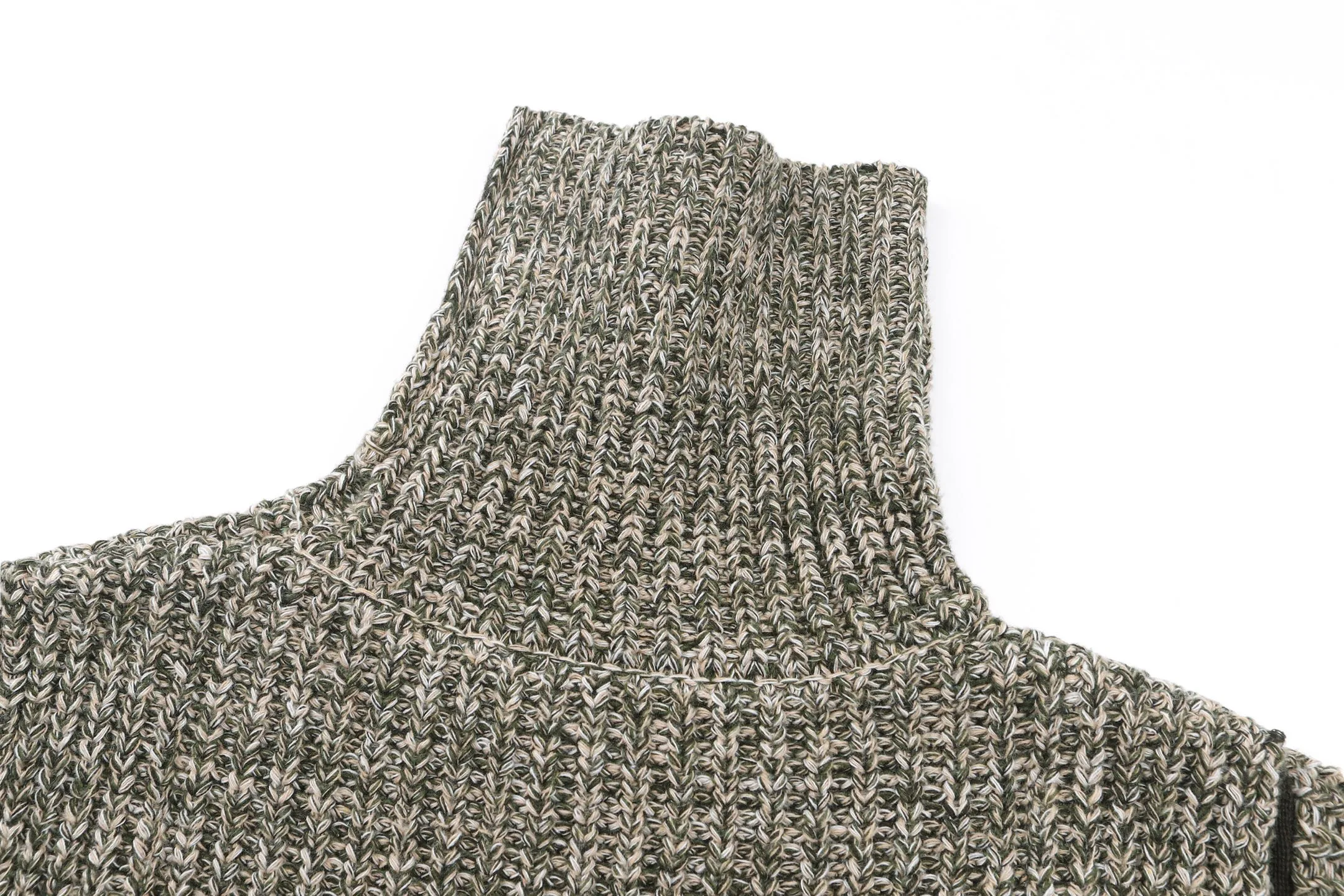 Men's Jumpers And Sweaters MONCLER 18393979
