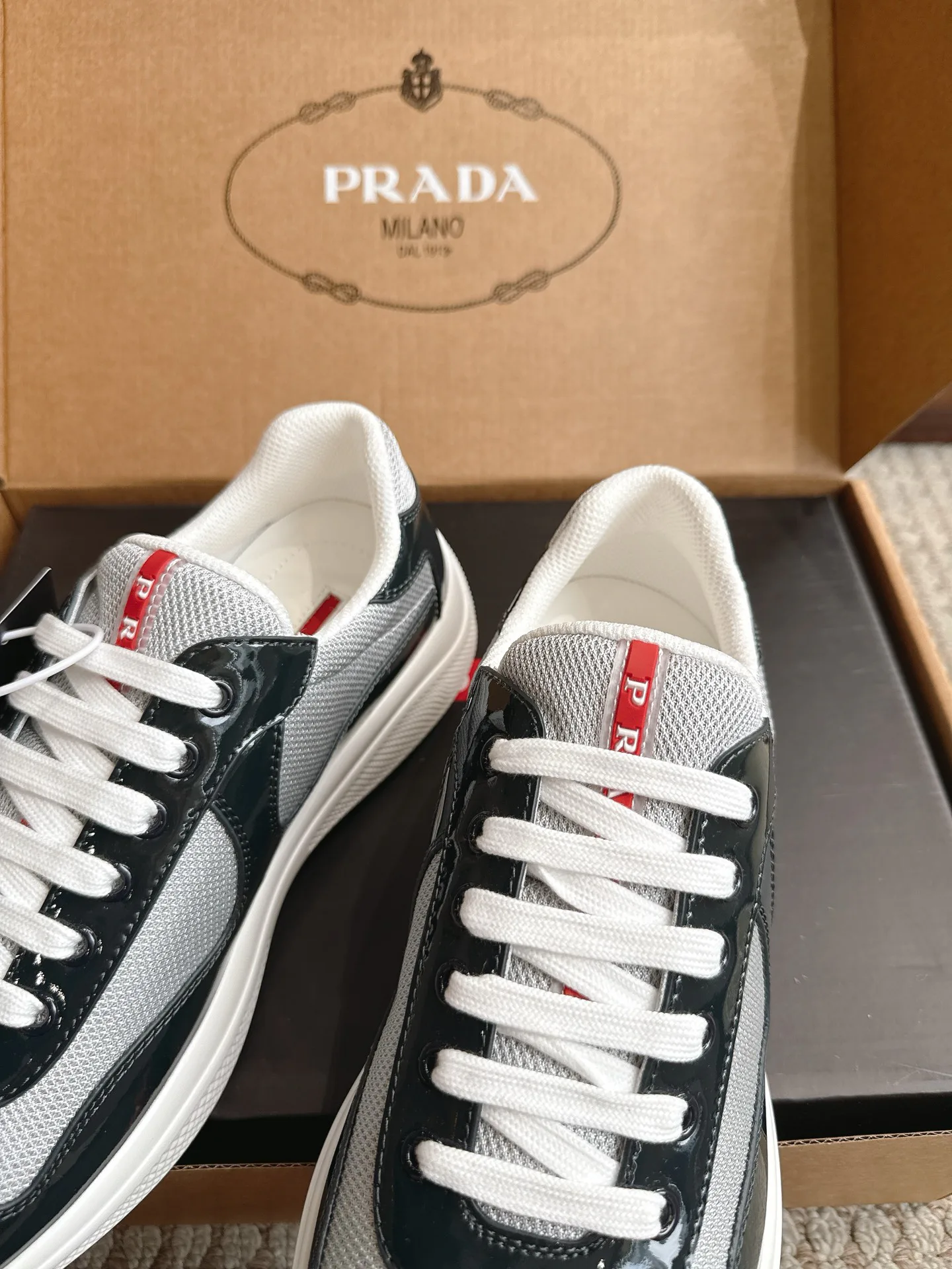 Women's Sneakers PRADA 17470429