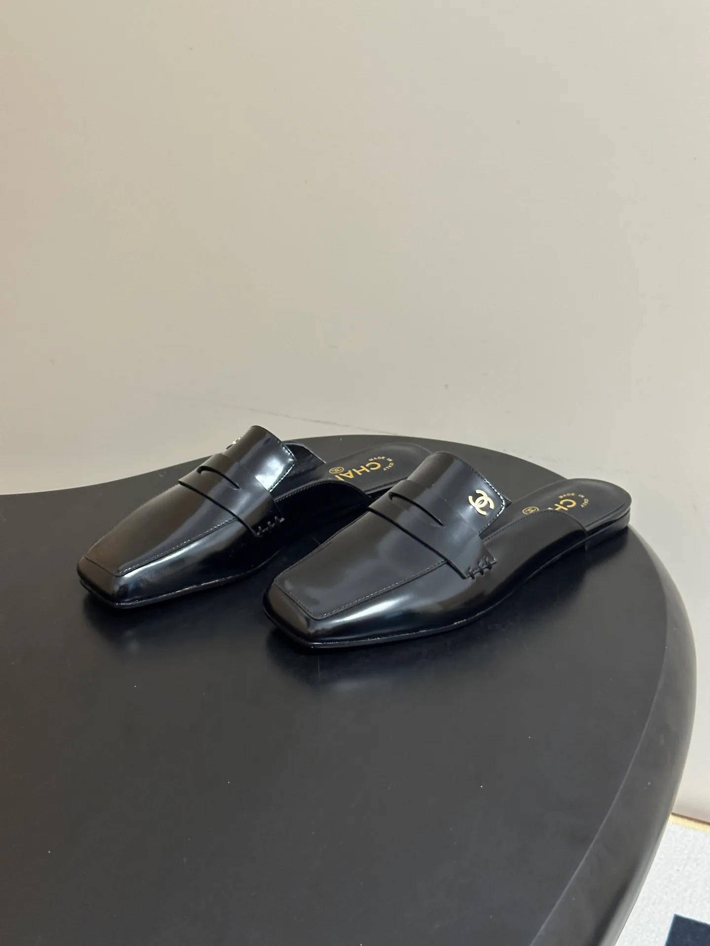 Women's Mules And Clogs CHANEL 18049698