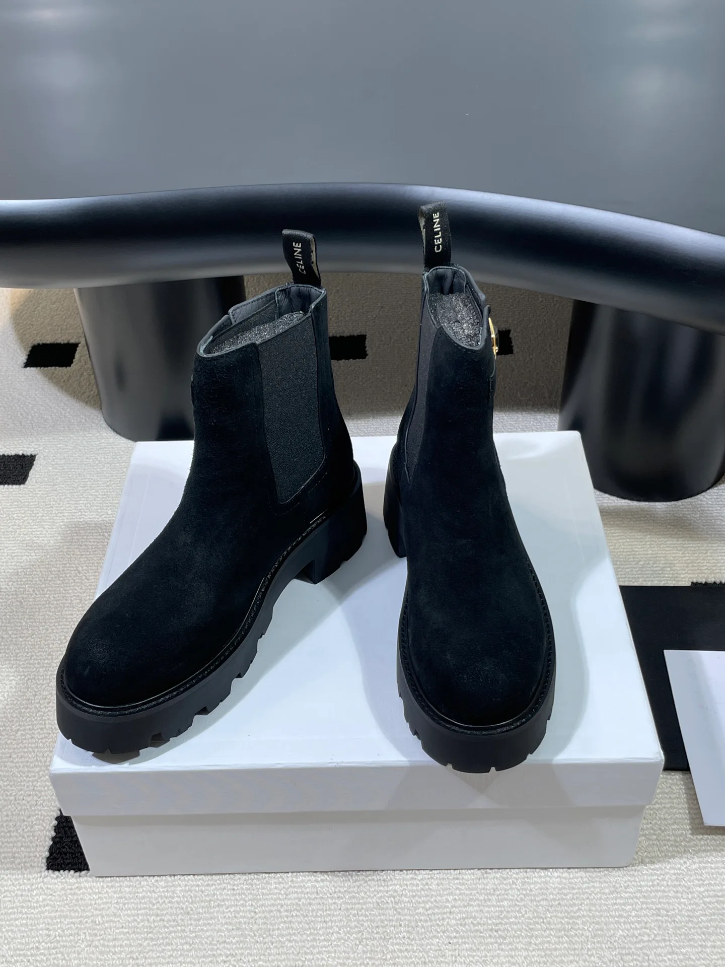 Women's Ankle Boots CELINE 18041593