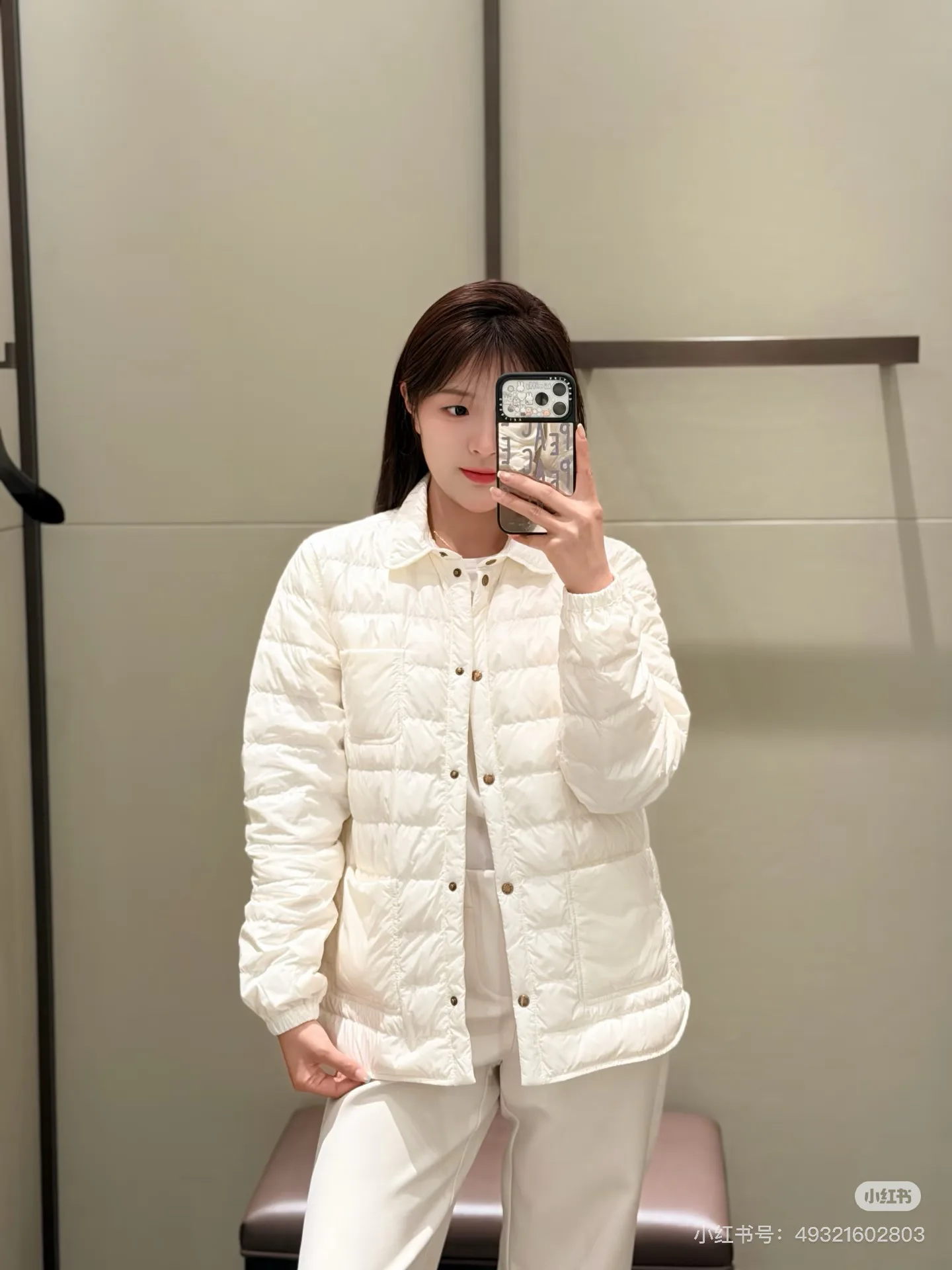 Women's Jackets And Down Jackets MONCLER 18113413