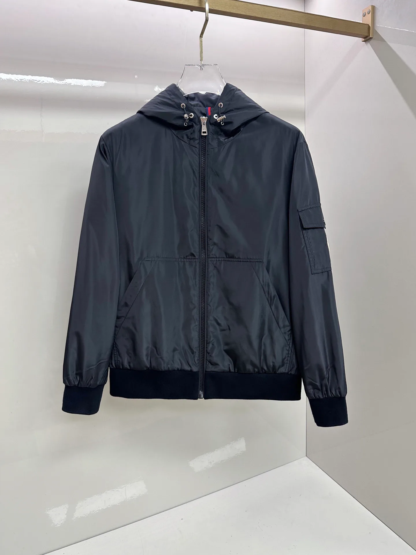 Men's Jackets And Down Jackets MONCLER 18140241