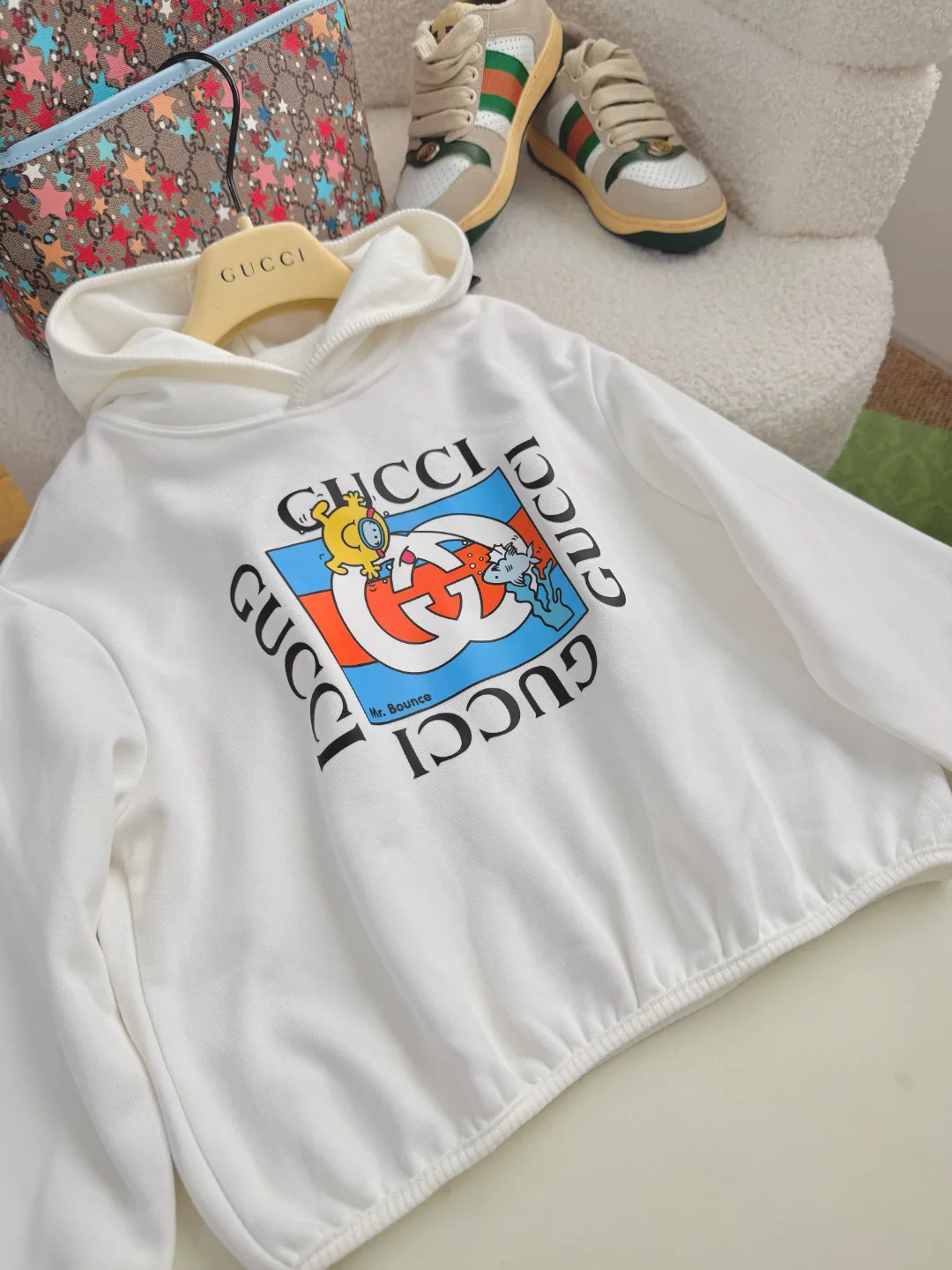 Women's Sweatshirts And Hoodies GUCCI 18243234