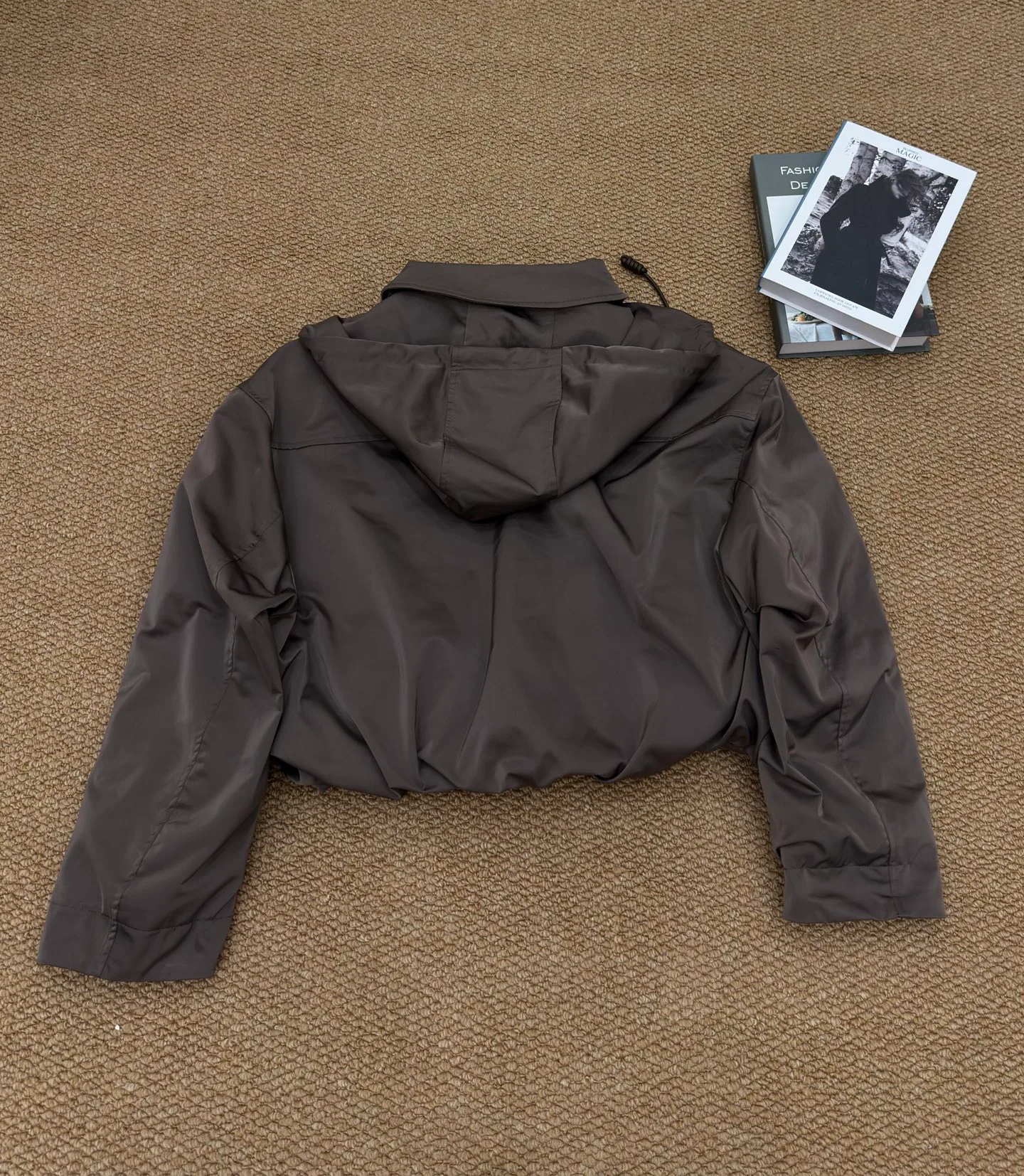 Women's Jackets And Down Jackets MONCLER 17998537