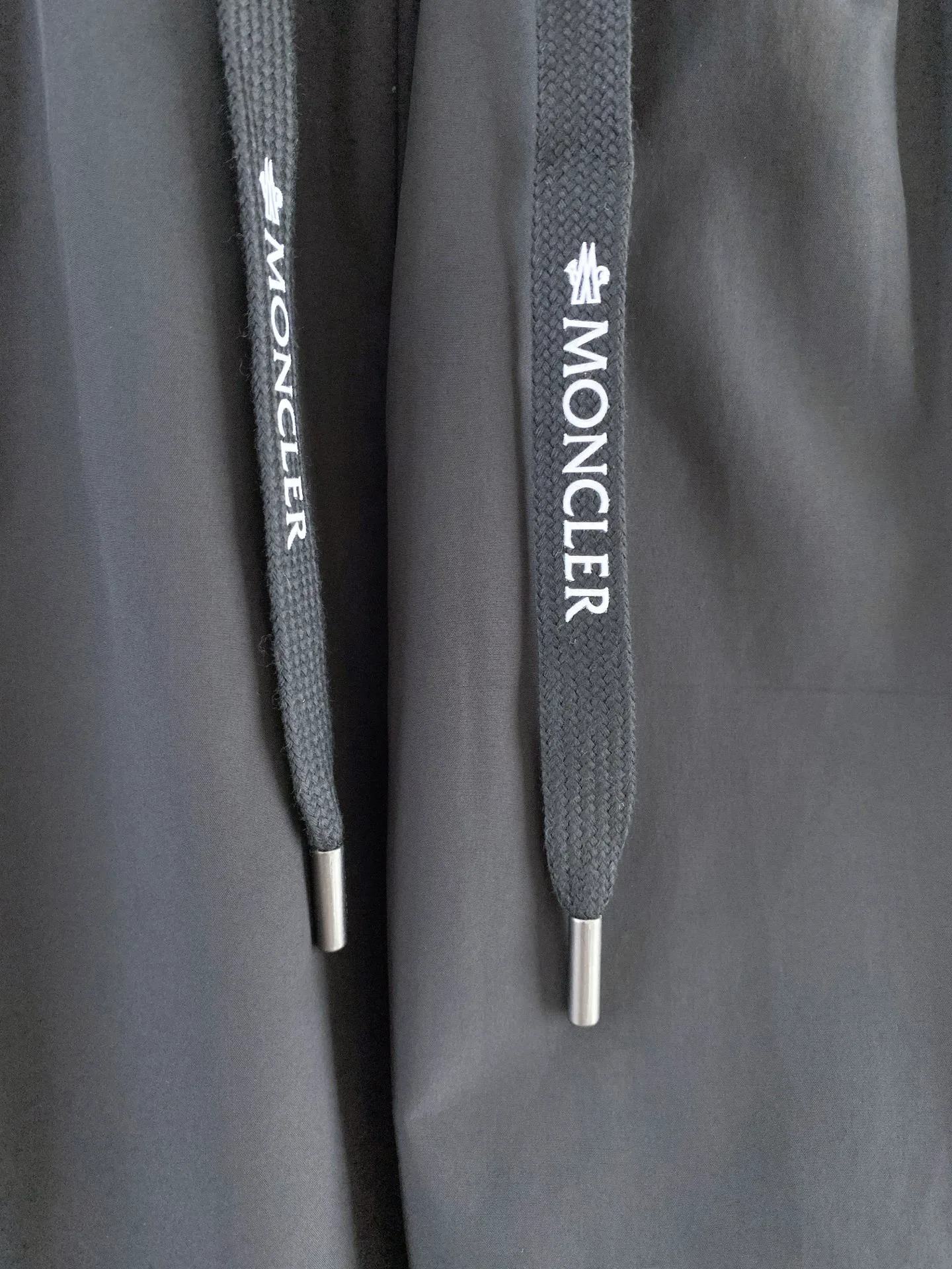 Men's Shorts MONCLER 17837382