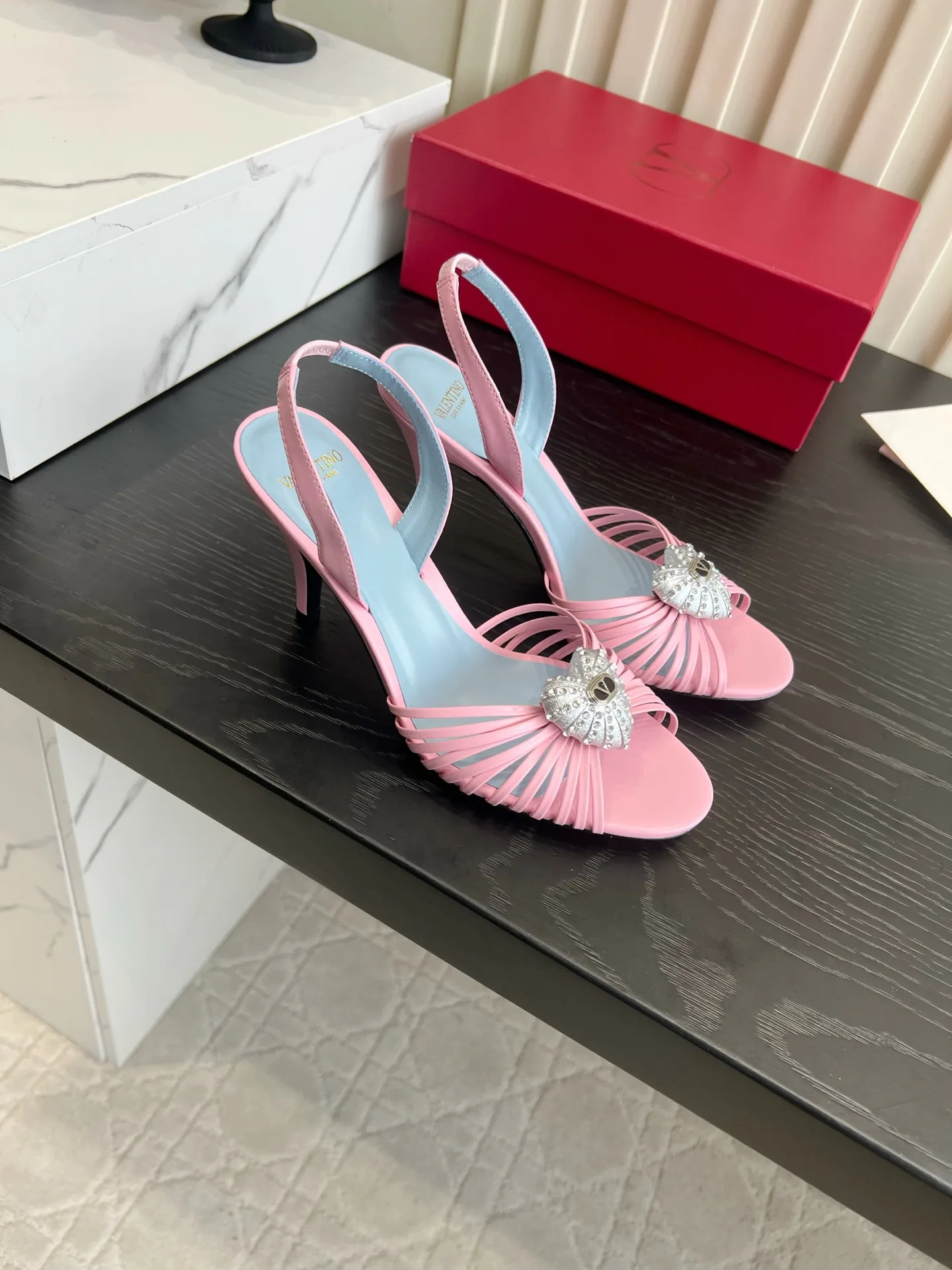 Women's Open-Toe Sandals VALENTINO 18322864