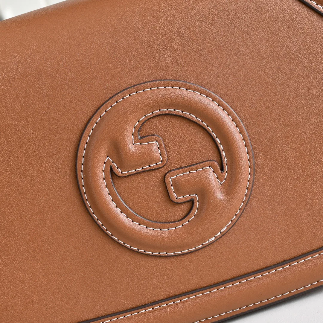 Women's Classic Handbags GUCCI 18005153