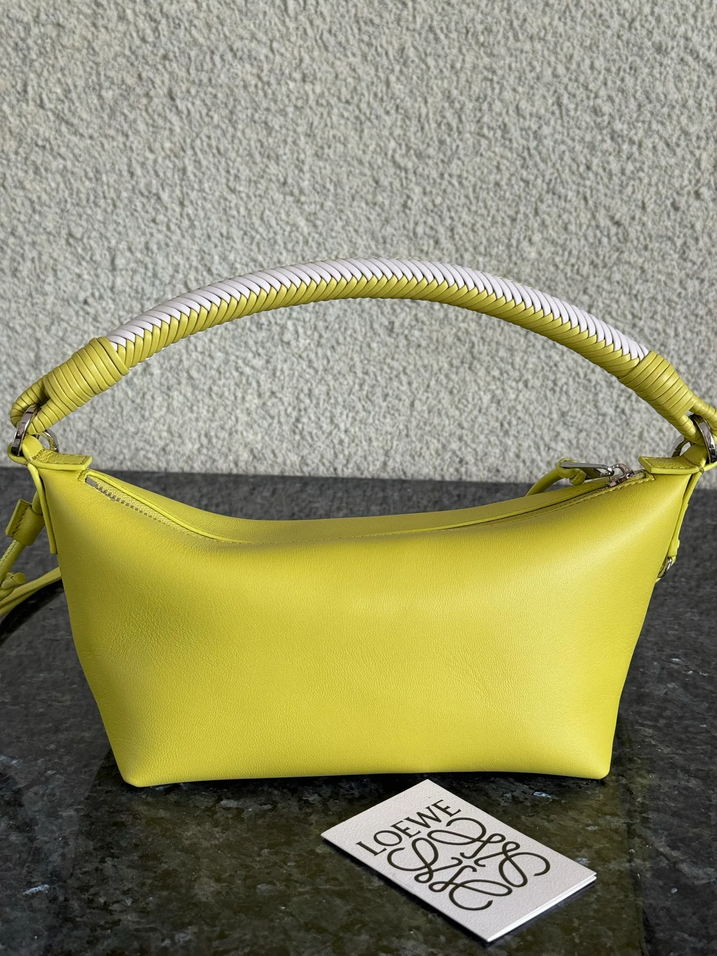 Women's Classic Handbags LOEWE 17839576