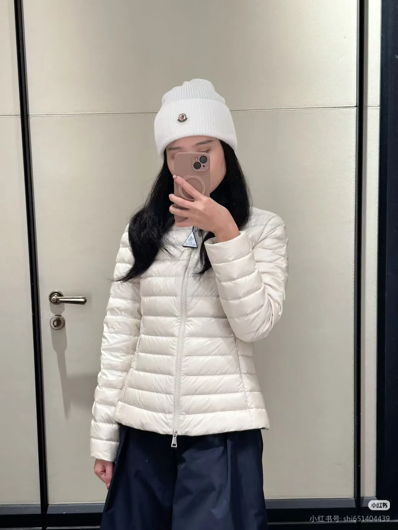 Women's Jackets And Down Jackets MONCLER 18044425