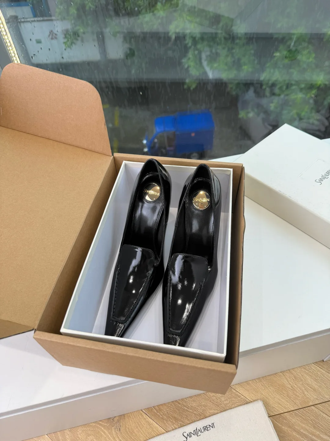 Women's Heels SAINT LAURENT 18104142