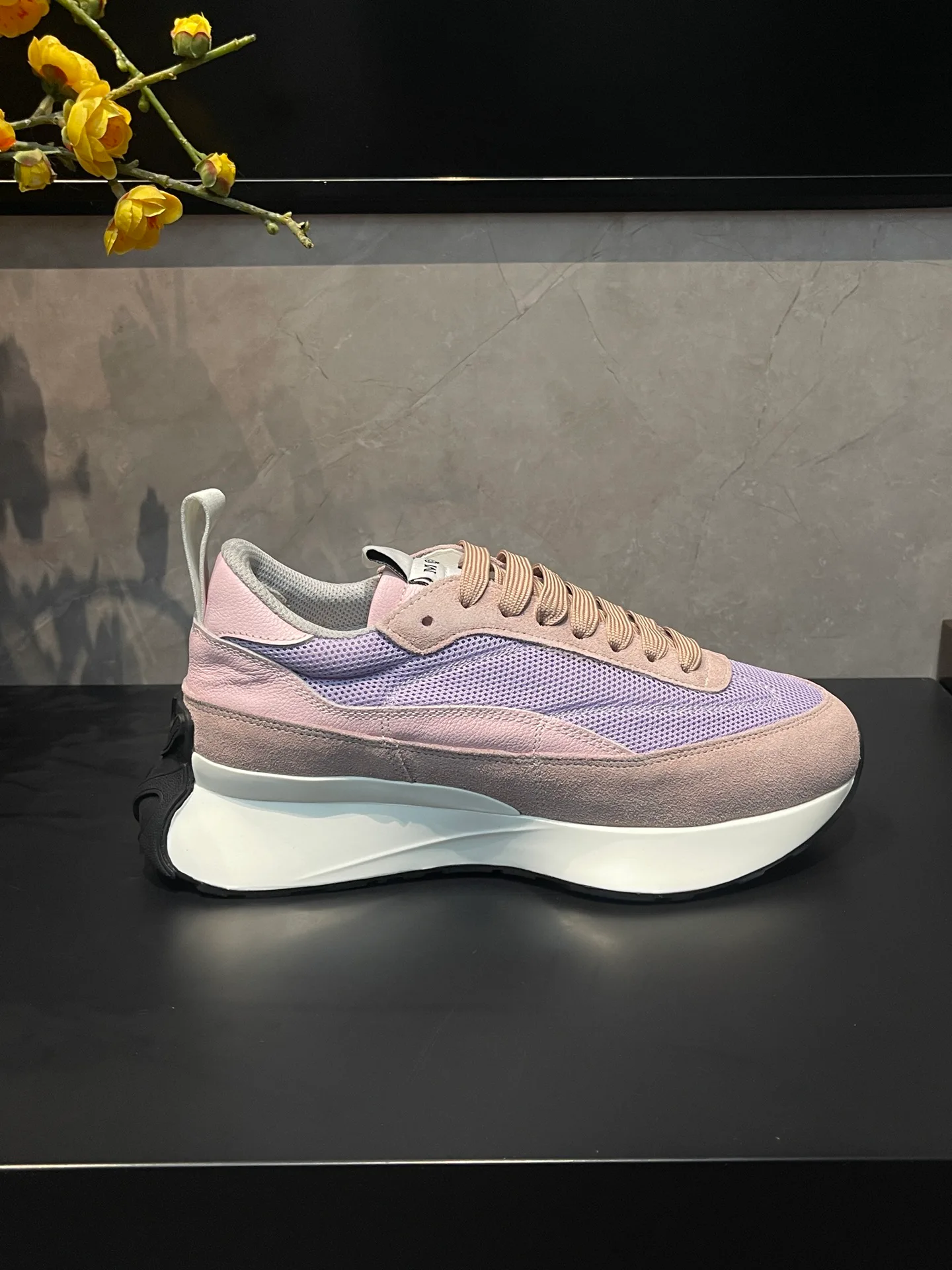 Women's Sneakers ALEXANDER MCQUEEN 18465078