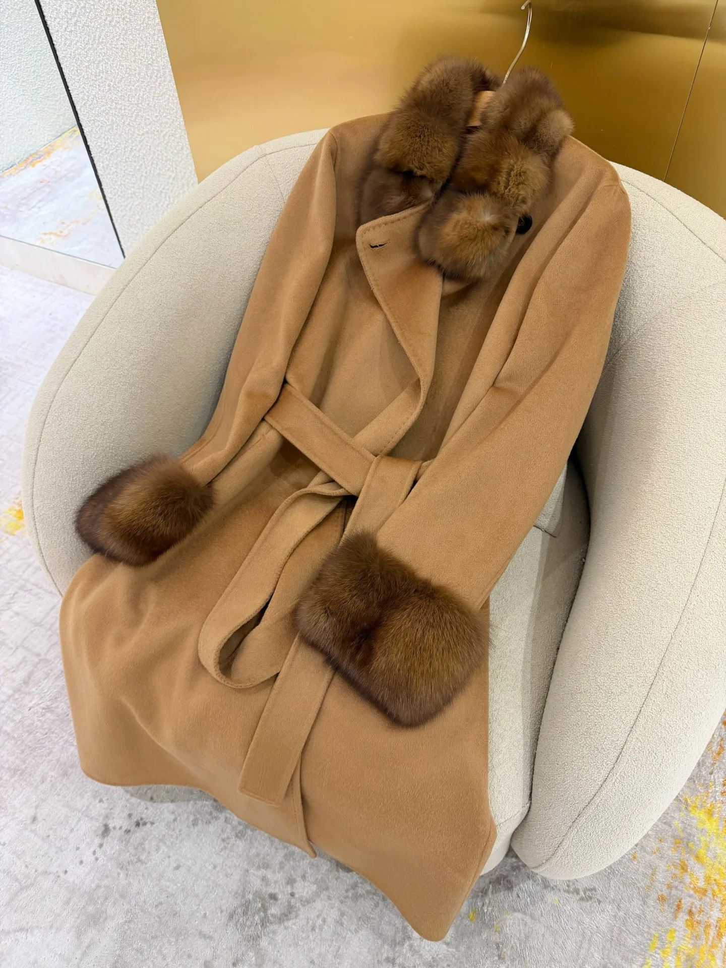 Women's Coats LORO PIANA 18452379