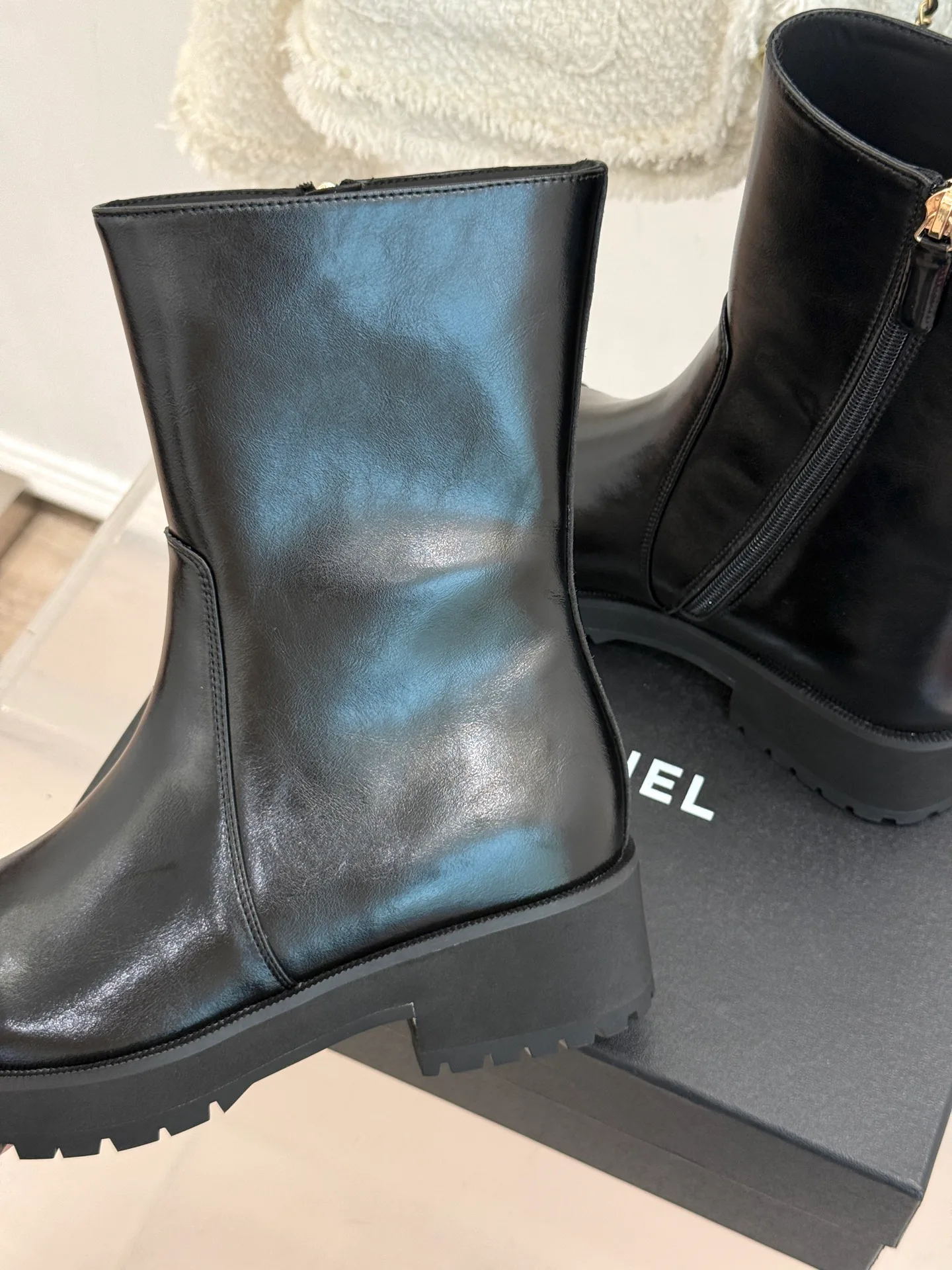 Women's Boots CHANEL 18004024