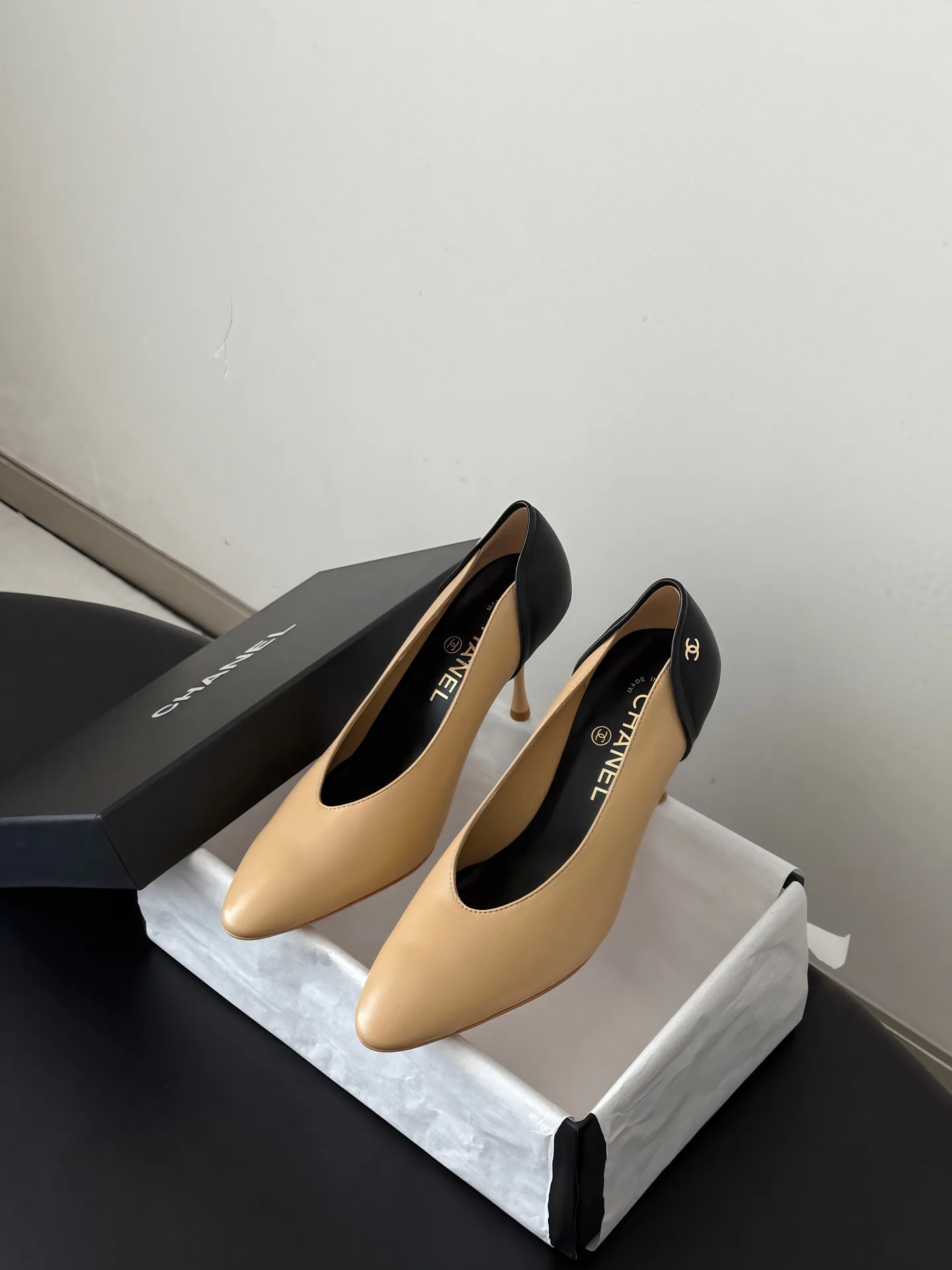 Women's Heels CHANEL 18378201