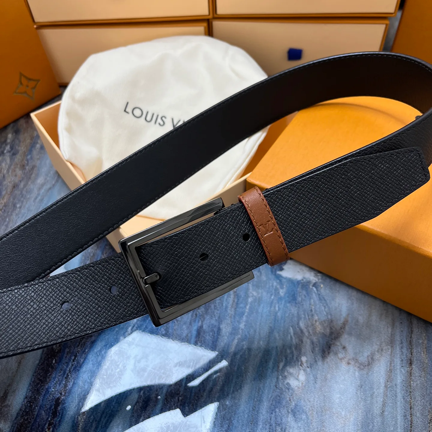 Belts LOUIS VUITTON 17645256