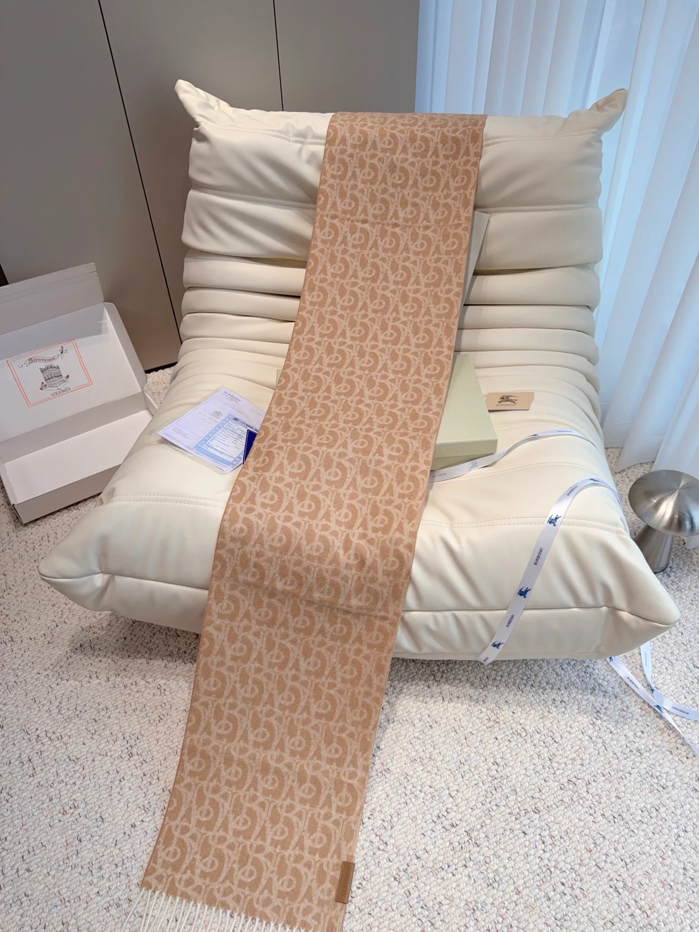 Scarves BURBERRY 18287236