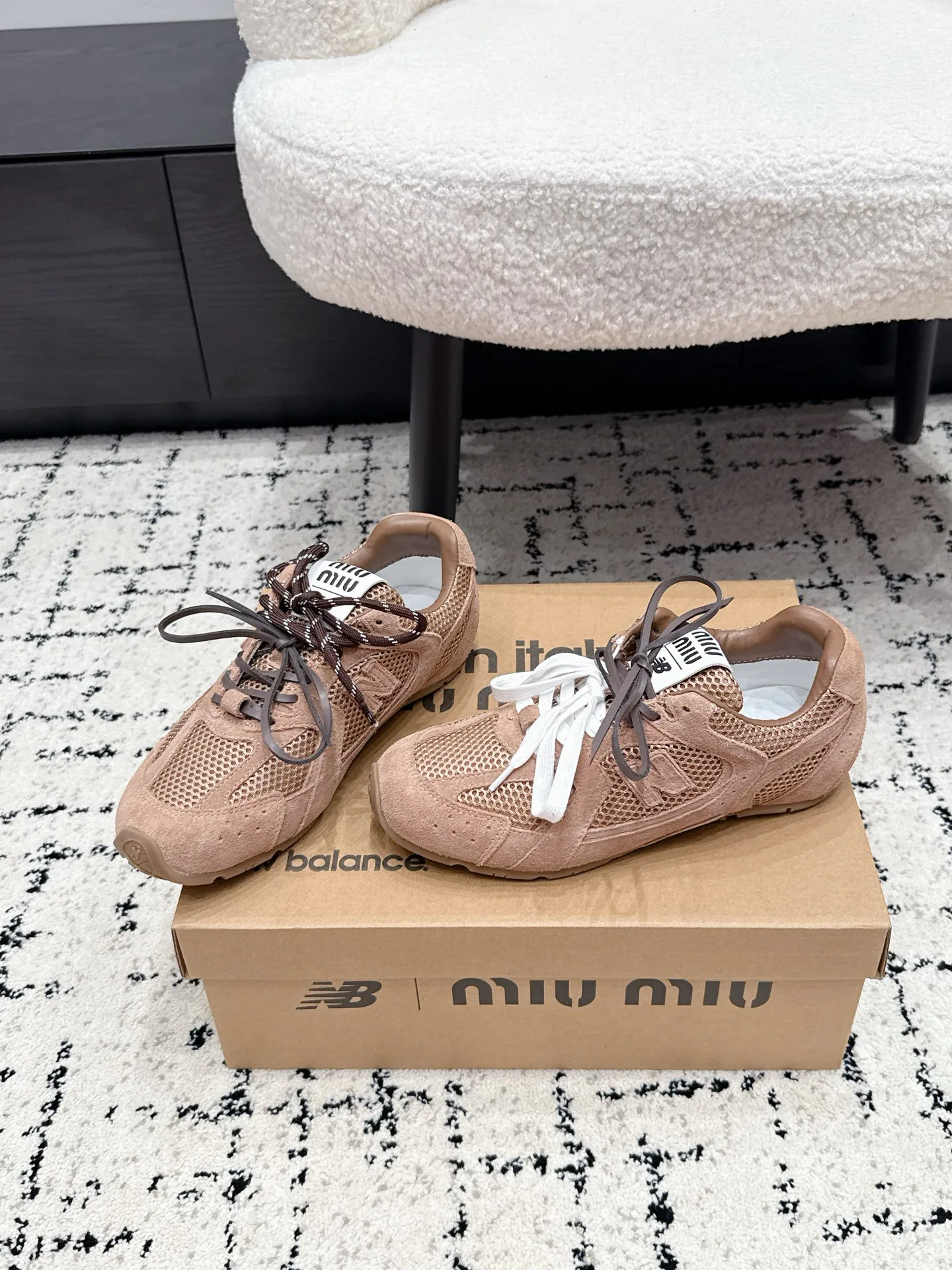 Women's Sneakers MIU MIU 18409608
