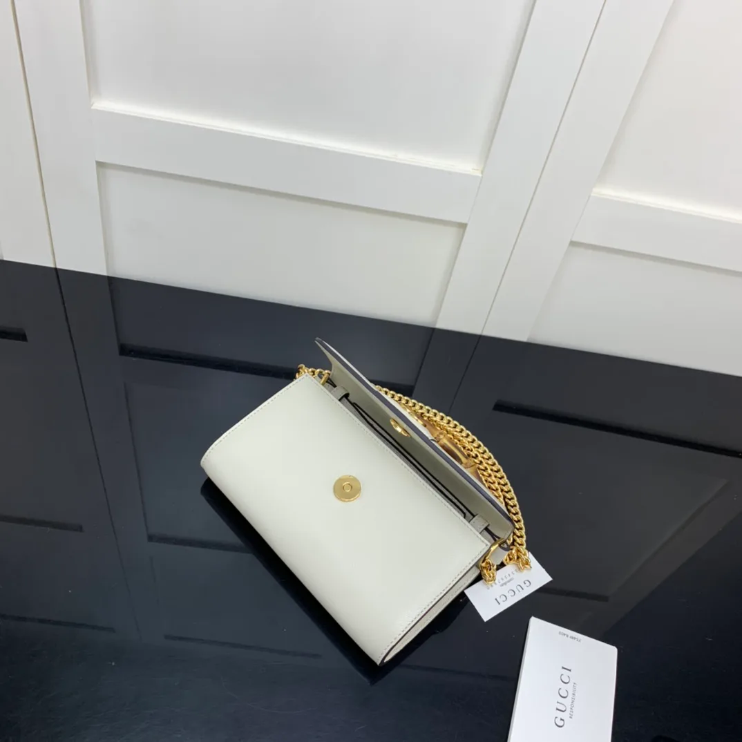 Women's Classic Handbags GUCCI 18262424