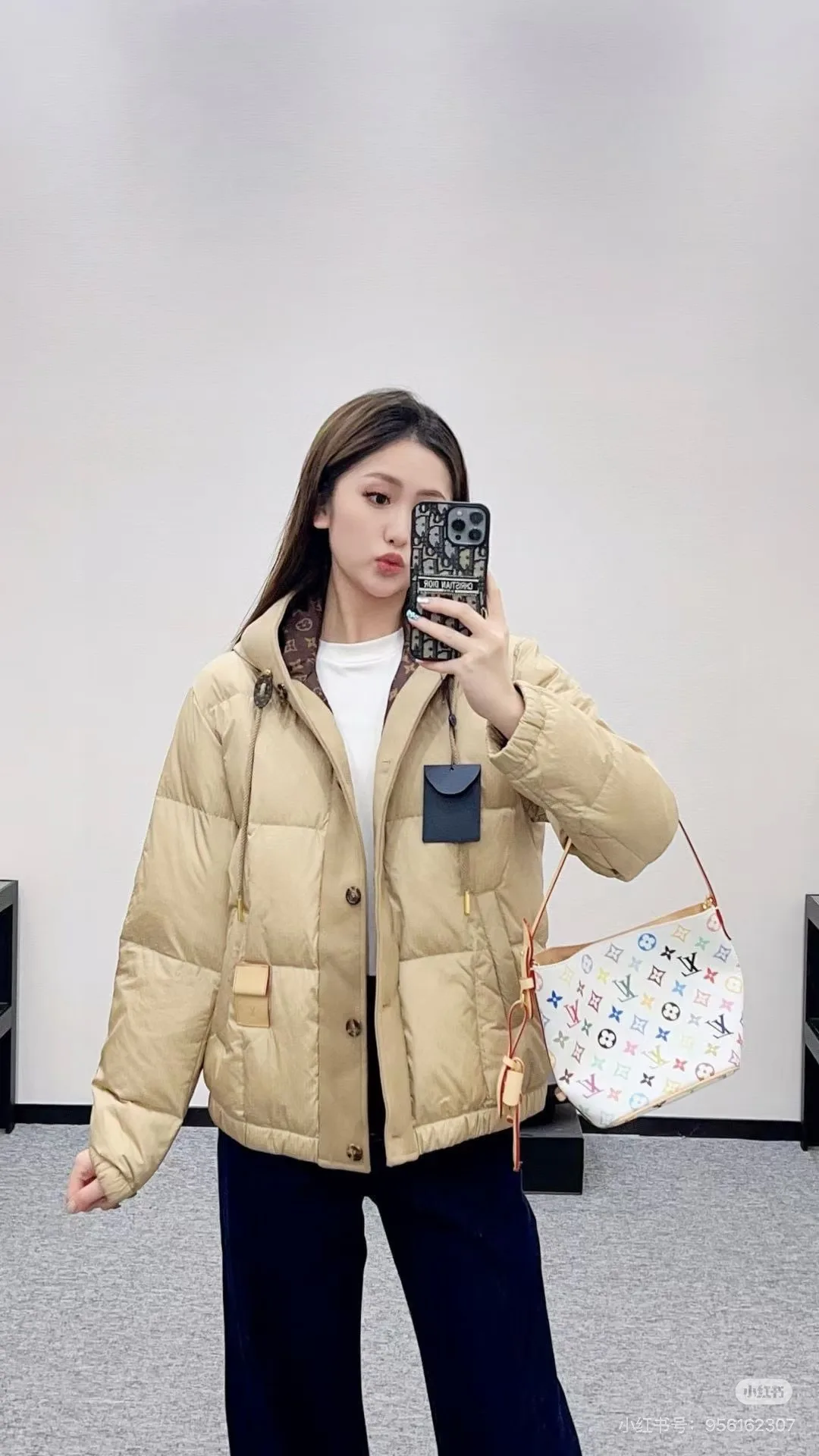 Women's Jackets And Down Jackets LOUIS VUITTON 17959958
